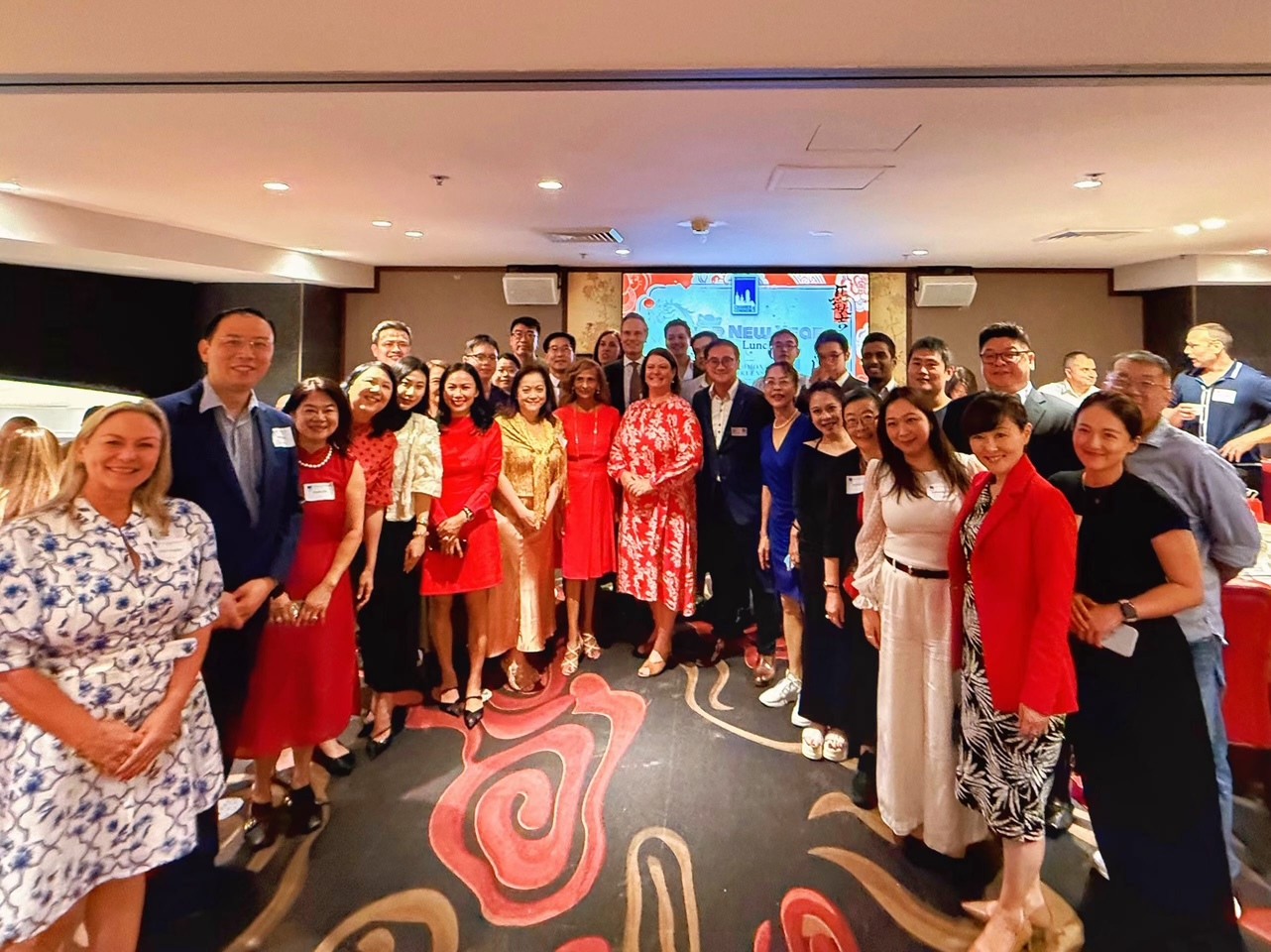 🧧 Lunar New Year Lunch with Chatswood Chamber 🥢
A fantastic afternoon celebrating Lunar New Year with the Chatswood Chamber — connecting with local business leaders, sharing insights, and welcoming a prosperous year ahead.
Grateful for the opportunity to strengthen community ties and continue building meaningful relationships in 2026.
Here’s to growth, collaboration, and new opportunities. 🏮
#LunarNewYear #ChatswoodChamber #GraceProperty #PropertyManagement #CommunityConnection