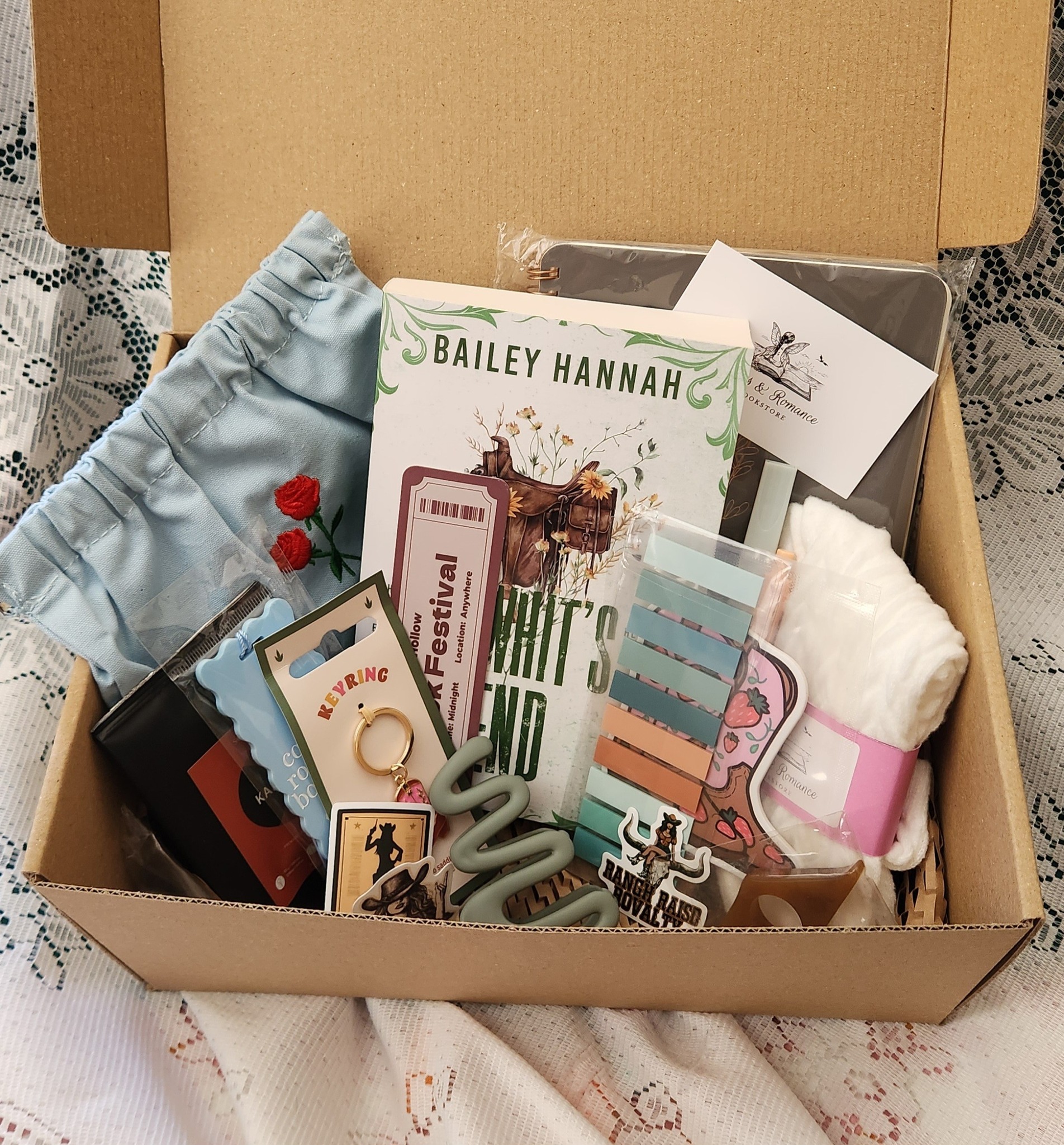 Need a gift to spoil someone you love? Or do you want to treat yourself? (You know you deserve it)!
Fall into one of our Deluxe book boxes.
You pick the book, the book picks the vibe, and we make the magic happen!
Our Deluxe book box is ever changing. With so many goodies in stock you will not get the same box twice!
#runesandromance #wrappedwithlove #morethanabook #bookgifts #cozyreads #readingvibes #booksmakemehappy #businessinperth #supportlocalbusiness #smallbusinessbigdreams #bookbox #cowboyromance #australiasmallbusiness #smallbusinessonline #bookishlove #booklovers #bookstgram #bookadict #TBRProblems #tbrpile #booktok