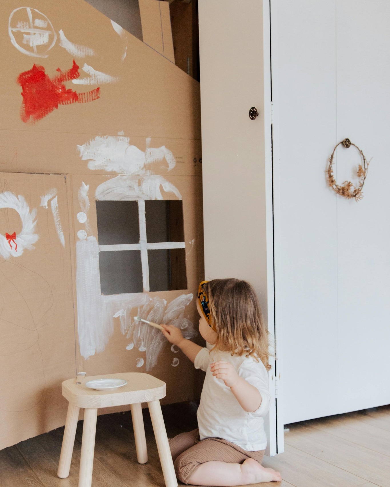 Things you can DIY:
✔ Painting a feature wall
✔ Assembling flat-pack furniture
✔ Starting a veggie garden
Things you should NOT DIY:
❌ Cutting your own fringe
❌ Electrical wiring
❌ Conveyancing on your biggest asset
Buying property in 2026 is exciting… but the paperwork is no joke.
Let Best Life Legal handle the contracts, deadlines and legal checks — so you can sleep at night (in your new house 😌).
Ready to buy? Let’s chat.
#BestLifeLegal #BuySmart2026 #PropertyWithConfidence