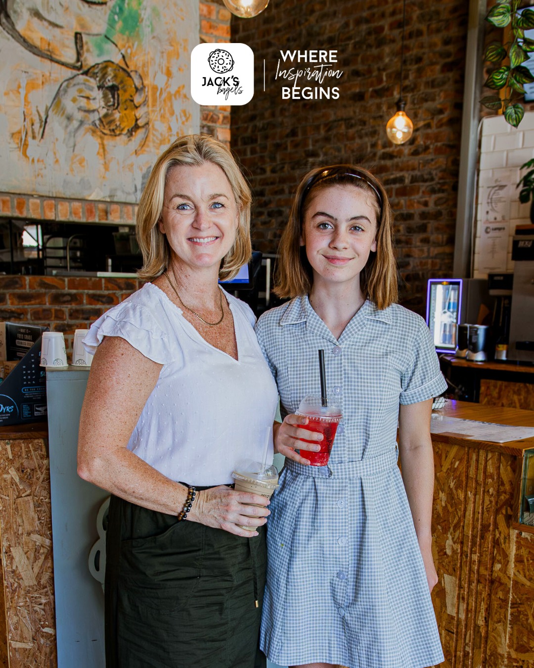 We love seeing our happy customers enjoying their favourites! 🥰
Everyone has their go-to order, but our top sellers have to be the Iced Coffee Slush, Boba Fizz, and our classic freshly squeezed juices. 🍹✨
Pop in and let us know what’s your favourite!