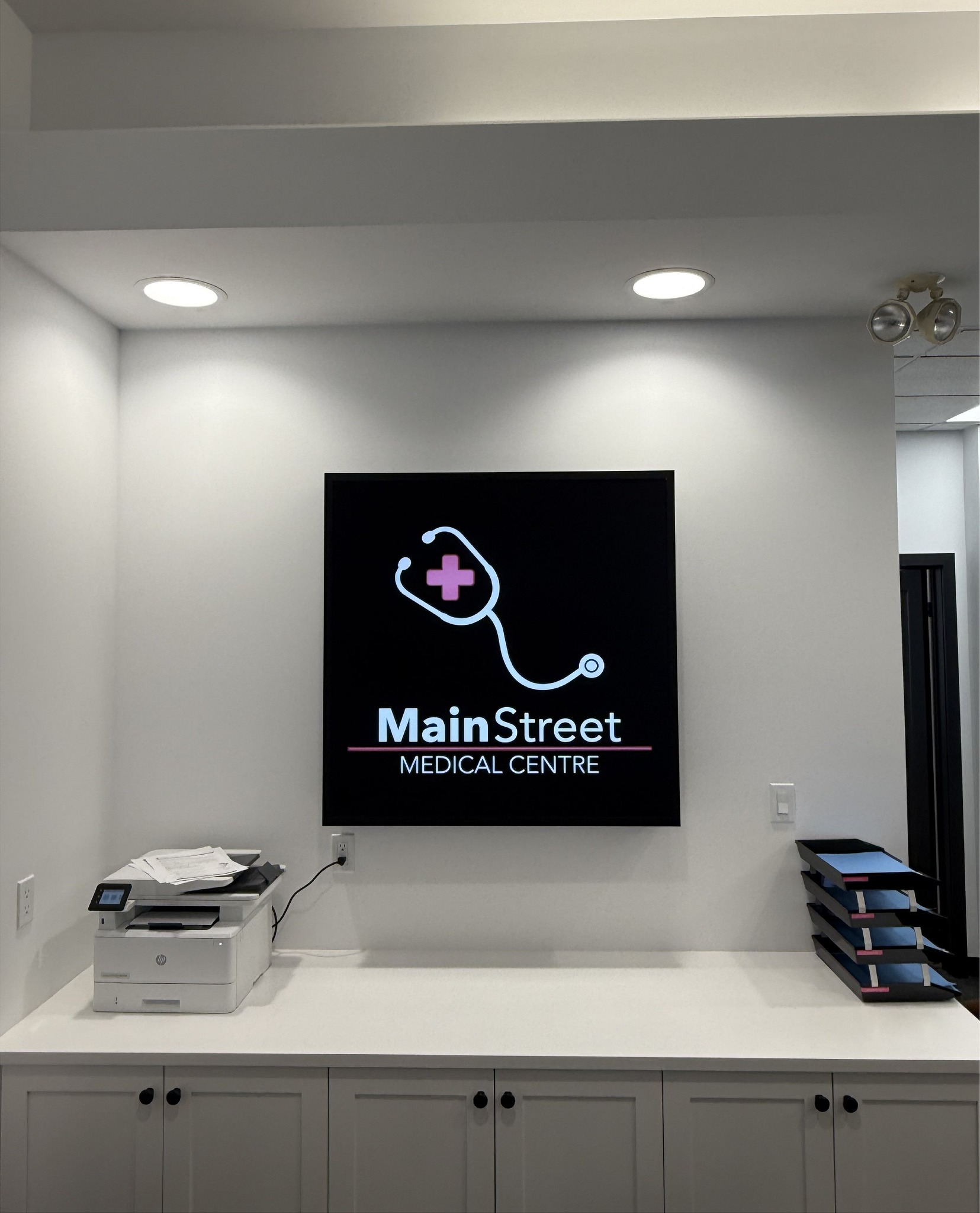 Take a look at the all signage we did for MainStreet Medical Centre!
#signage #signs #shoplocalcanada