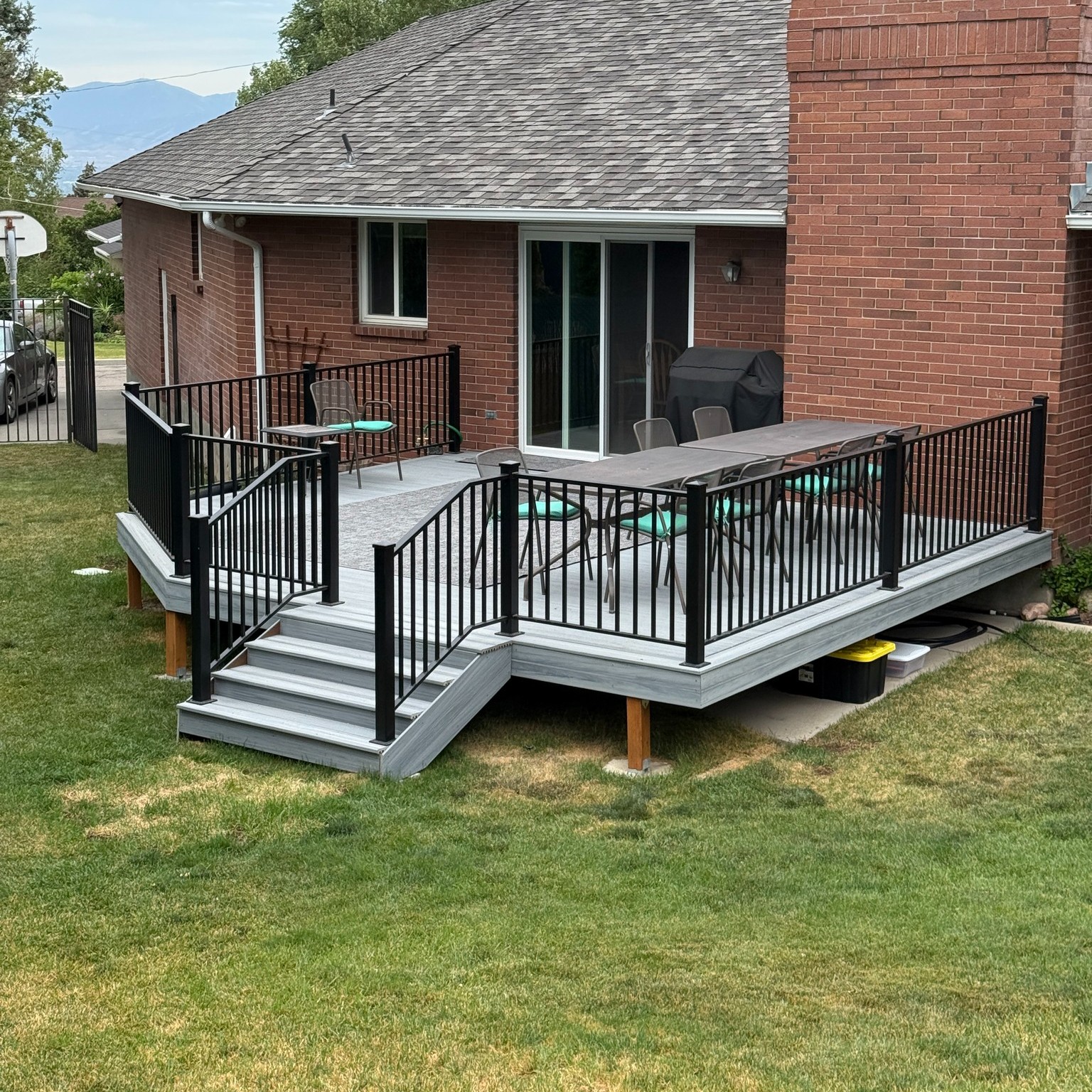 Out the back door and onto the deck. The new railing just pulls it all together and makes the whole space feel finished.
#railing #stairs #deckrailing #metaldesign #fabrication #smallbusiness #architecture #utahdesigner #utahhomes #utahcustomhomes #metalfabrication #welding #metal #metalrailings #outdoorrailings #homerenovation #custom #customrailing #americaneaglewelding