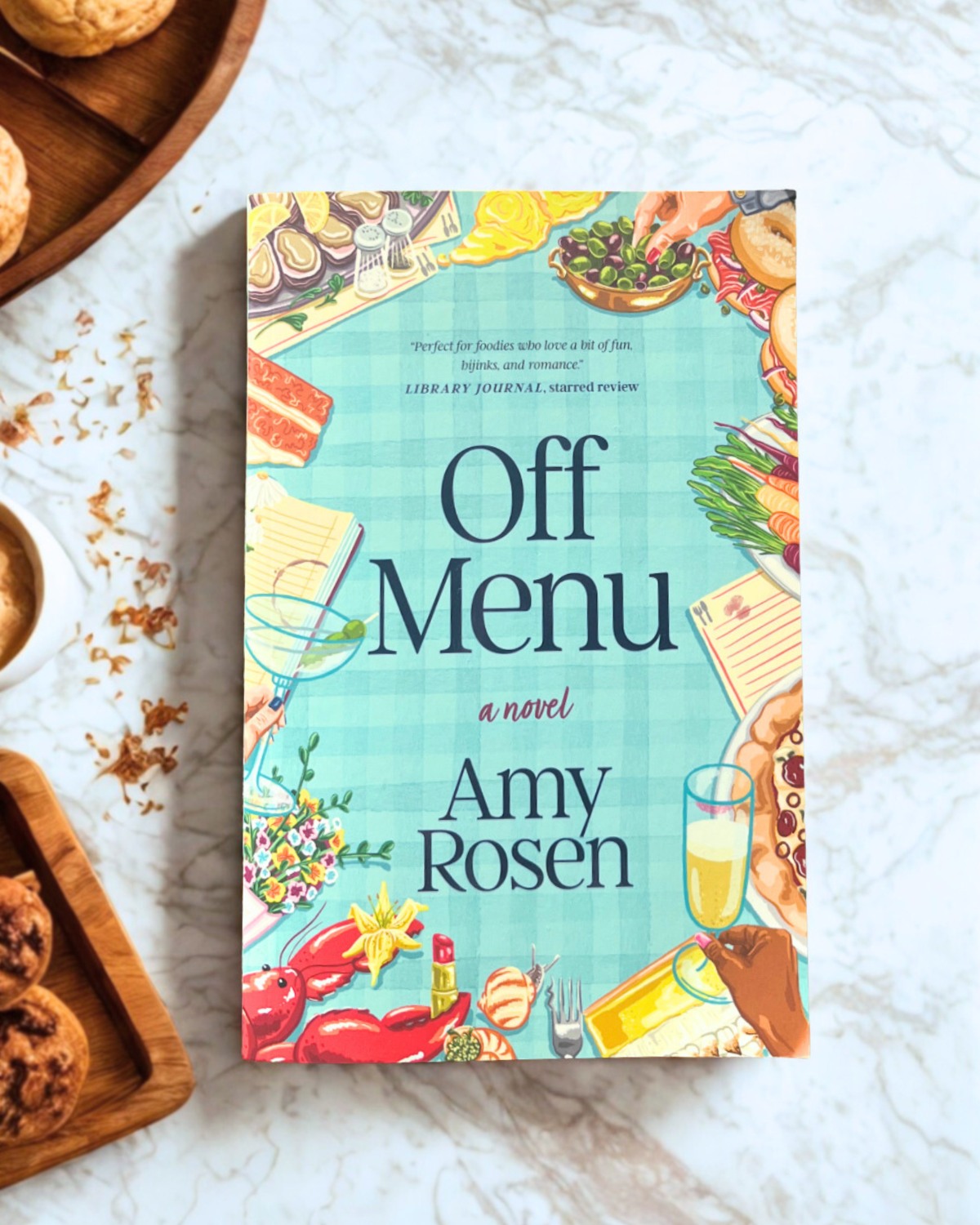 Still warm from the oven @amyrrosen Off Menu 🫶
Get your copy now 👉 available wherever fine Canadian books are sold.
#offmenu #socanadian #canadianowned #shoplocal #eatwell #cinnamonrolls #cinnamon #icing #freshbaked #naturalfood #cinnamonbuns #sweettooth #naturalfood #decadent