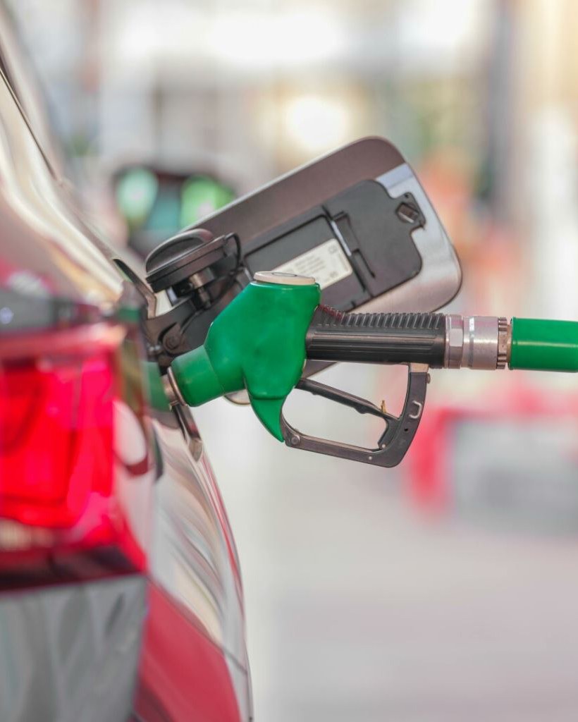 🌍 Global tensions = Local impact.
From conflicts in the Middle East to rising global oil prices, the ripple effect is hitting South Africans where it hurts most — the petrol pump.
Fuel prices have increased again this week, with petrol rising by around 20c per litre and diesel by up to 65c per litre, putting extra pressure on already stretched household budgets. 
💡 In uncertain times, smart financial planning matters more than ever.
#SouthAfricaEconomy #FuelPriceHike #FinancialPlanning #GlobalEconomy #CornerstoneAdvice