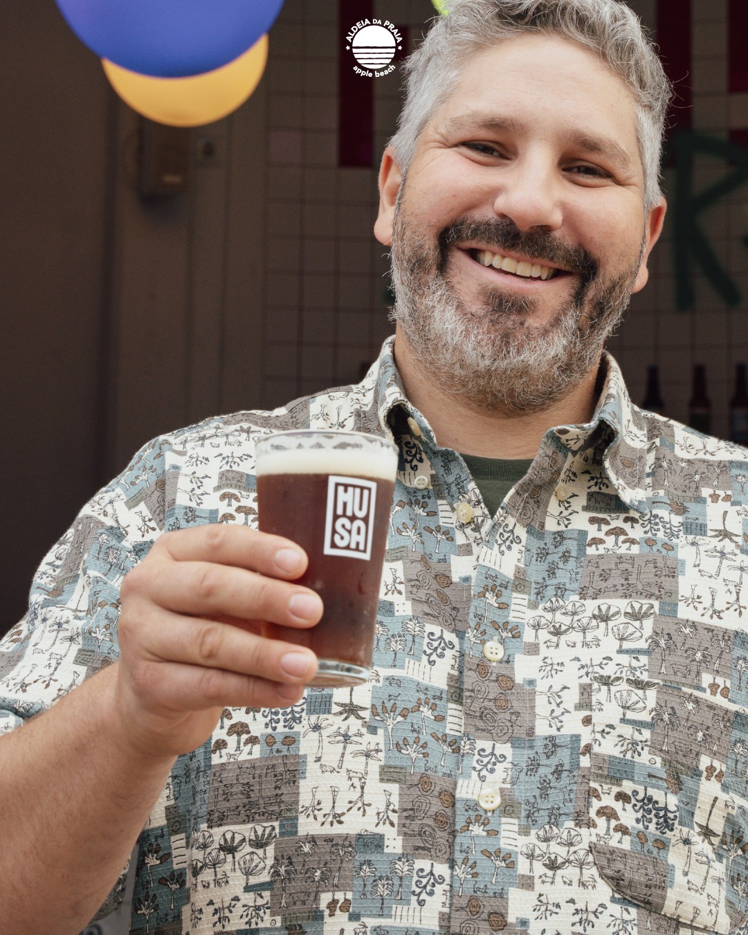 Há copos que não precisam de desculpa. @musaaldeiadapraia está à tua espera. 🍻
Some drinks need no excuse. @musaaldeiadapraia is waiting for you. 🍻
#AldeiaDaPraia #Musa #CervejaArtesanal