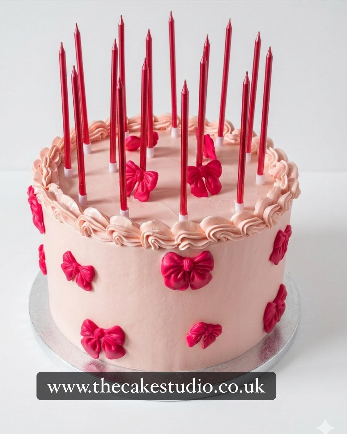 New week. New celebrations. ✨
Beautiful bespoke cakes, crafted with care and the finest ingredients.
Because every special moment deserves something sweet.
Orders open for the week ahead.
#BespokeCakes #LuxuryBakes #SweetMoments