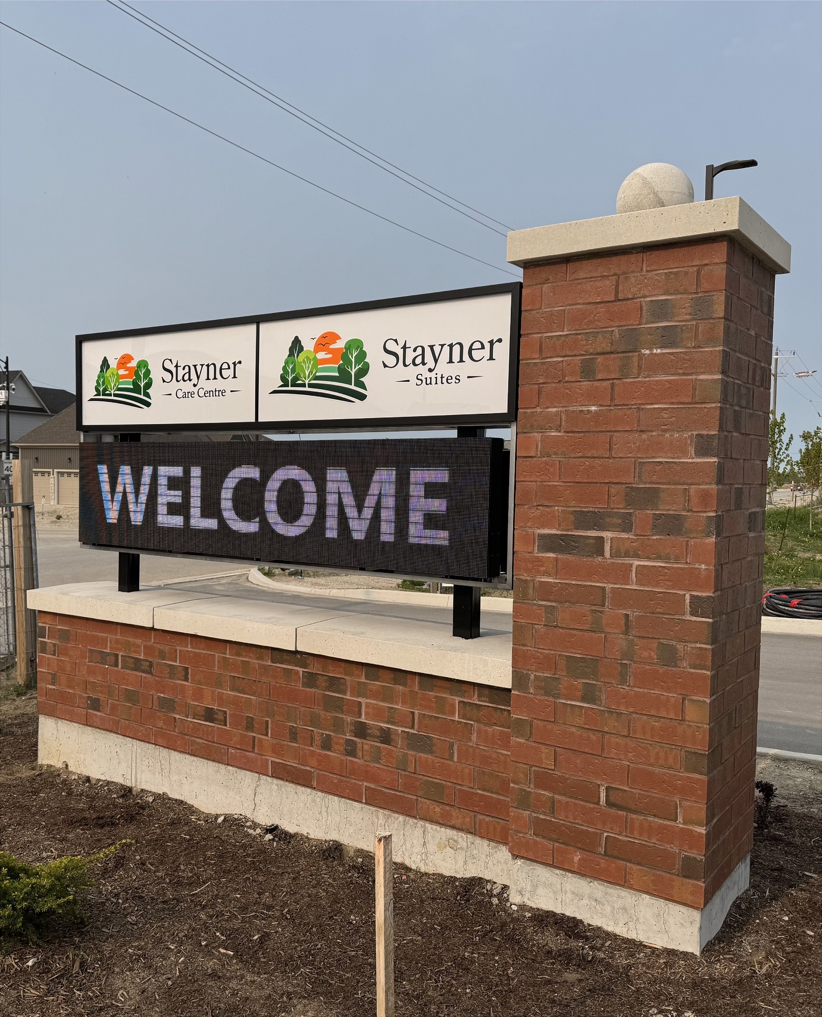 Level up your space with digital signage that turns heads and keeps your message moving ⚡
#digitalsignage #signs #signage #shoplocalcanada