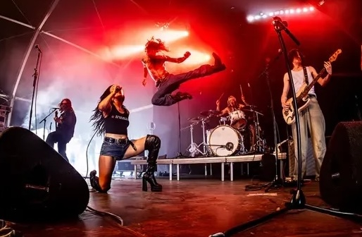 JOOLS
Sat 07 Mar | The Craufurd Arms
Top band deeply rooted in punk, but with glimmers of genres as varied as rap, metal and shoegaze.
https://www.thecraufurdarms.com/events/2026-03-07-jools-the-craufurd-arms