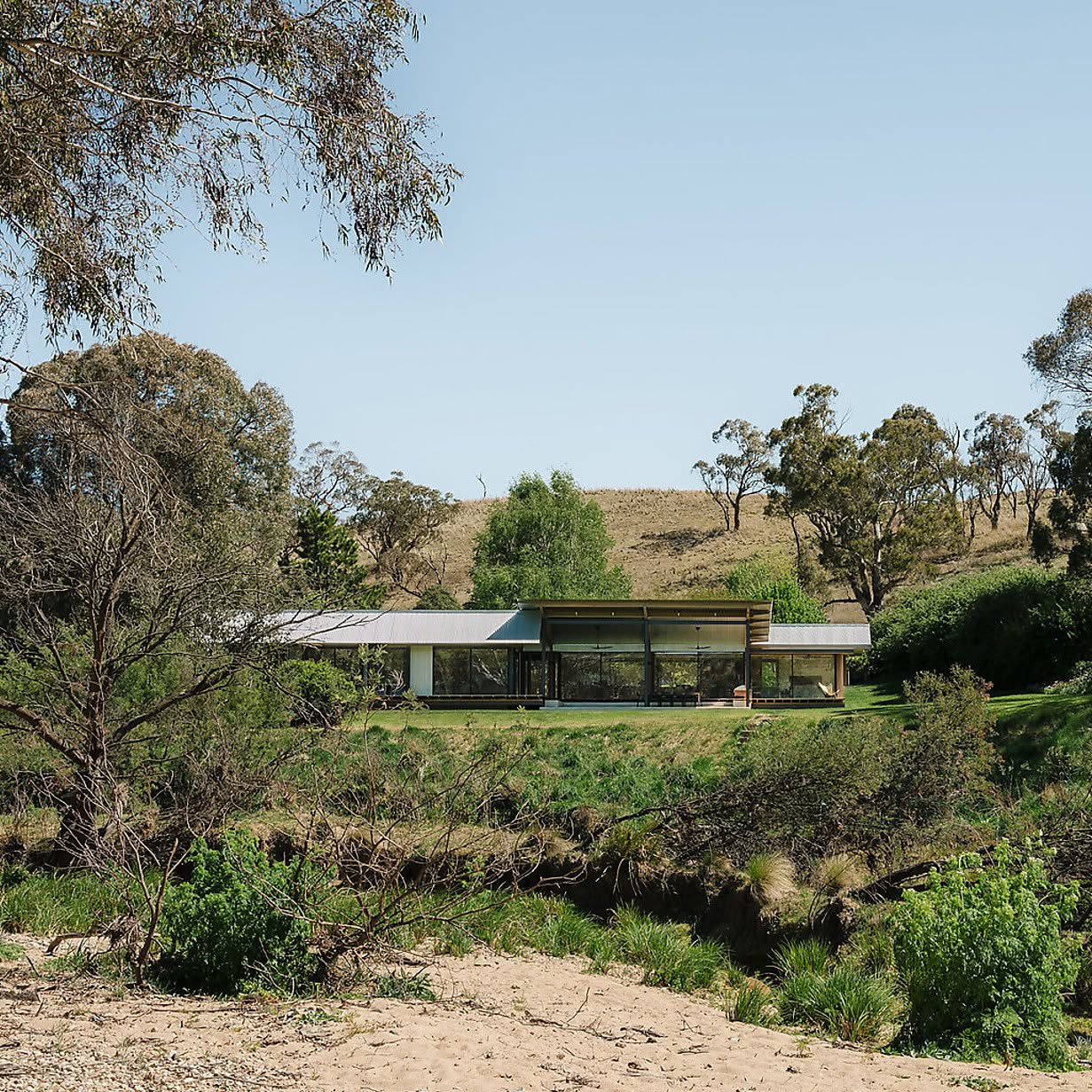 Inspiration- Architecture
Architecture by @incidentalarchitecture
📸 Photography by @_clintonweaver
.
.
.
.
.
Les inspirations qui nous émerveillent:
#johnpawson #miesvanderrohe #richardneutra #peterzumthor #marcelbreuer
#airesmateus #linabobardi #lecorbusier #louiskahn #alvarosiza
#minimalarchitecture #modernarchitecture #modernism #modernistarchitecture
#brutalism #contemporaryarchitecture #minimalistdesign
#architecturalphotography #designinspiration
#architecture #instaarchitecture #archilovers
#architecturefrance #architectureparis