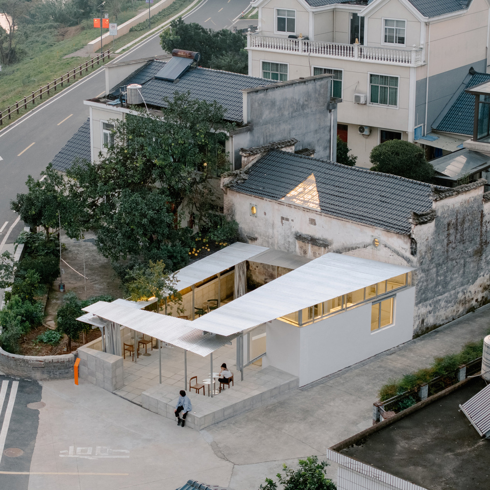 Inspiration- Architecture
Architecture by @atelier_taoc
📸 Photography by @wen_studio2020
.
.
.
.
.
Les inspirations qui nous émerveillent:
#johnpawson #miesvanderrohe #richardneutra #peterzumthor #marcelbreuer
#airesmateus #linabobardi #lecorbusier #louiskahn #alvarosiza
#minimalarchitecture #modernarchitecture #modernism #modernistarchitecture
#brutalism #contemporaryarchitecture #minimalistdesign
#architecturalphotography #designinspiration
#architecture #instaarchitecture #archilovers
#architecturefrance #architectureparis