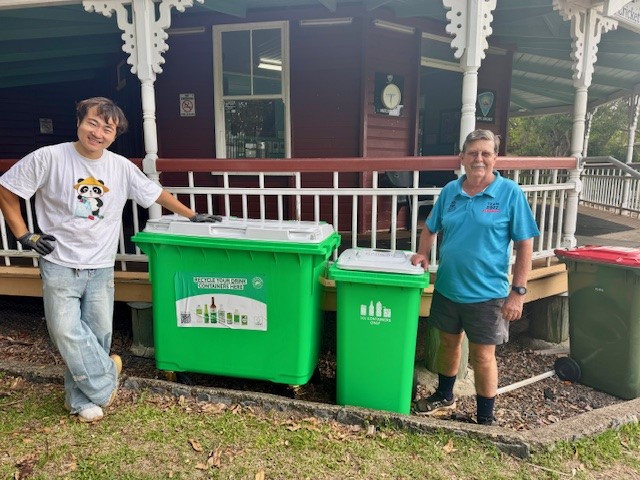 WPC has signed up for the Containers for Change partnership program where not for profit community organisations can have bins located at their facility, get free collections and some money coming to the club. Today Greg White and Ellen Ferris took delivery of our bins from Jay, from the Inala Containers for Change depot Panda Recycling . We are excited that this will mean we can recycle without needing significant volunteer effort, an often time consuming and dirty job. Now it is over to you, our members and visitors to do the right thing and only put containers for change recyclables in the bins - removing any caps or lids. Food scraps or other general waste are to go in the red lid bin as in the picture (please no liquids like partially full coffee cups which unfortunately regularly make their way in there).