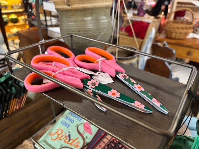 Another Monday closer to Spring!!
Full Moon's Vintage Village
835 Lafayette Rd
Route 1
Hampton NH 03842
open 10am-6pm ---------closed Tuesday
(we are the red building and barn between Best Tile &The Community Oven
#ryenh #seacoastnhshopping #portsmouthnh #newenglandantiquetrail #northhamptonnh #nhsmallbusiness #nhantiques #amesburyma #exeternh #yardsalesnh #newburyportma #newenglandantiques #besttile #hamptonnh #seabrooknh #salisburyma #wardtonerecords #kingstonnh #grovelandma #yorkme #wsca1061fm #westnewburyma #NewingtonNH #dovernh #rochesternh #kingstonnh #grovelandma #yorkme #wsca1061fm #westnewburyma