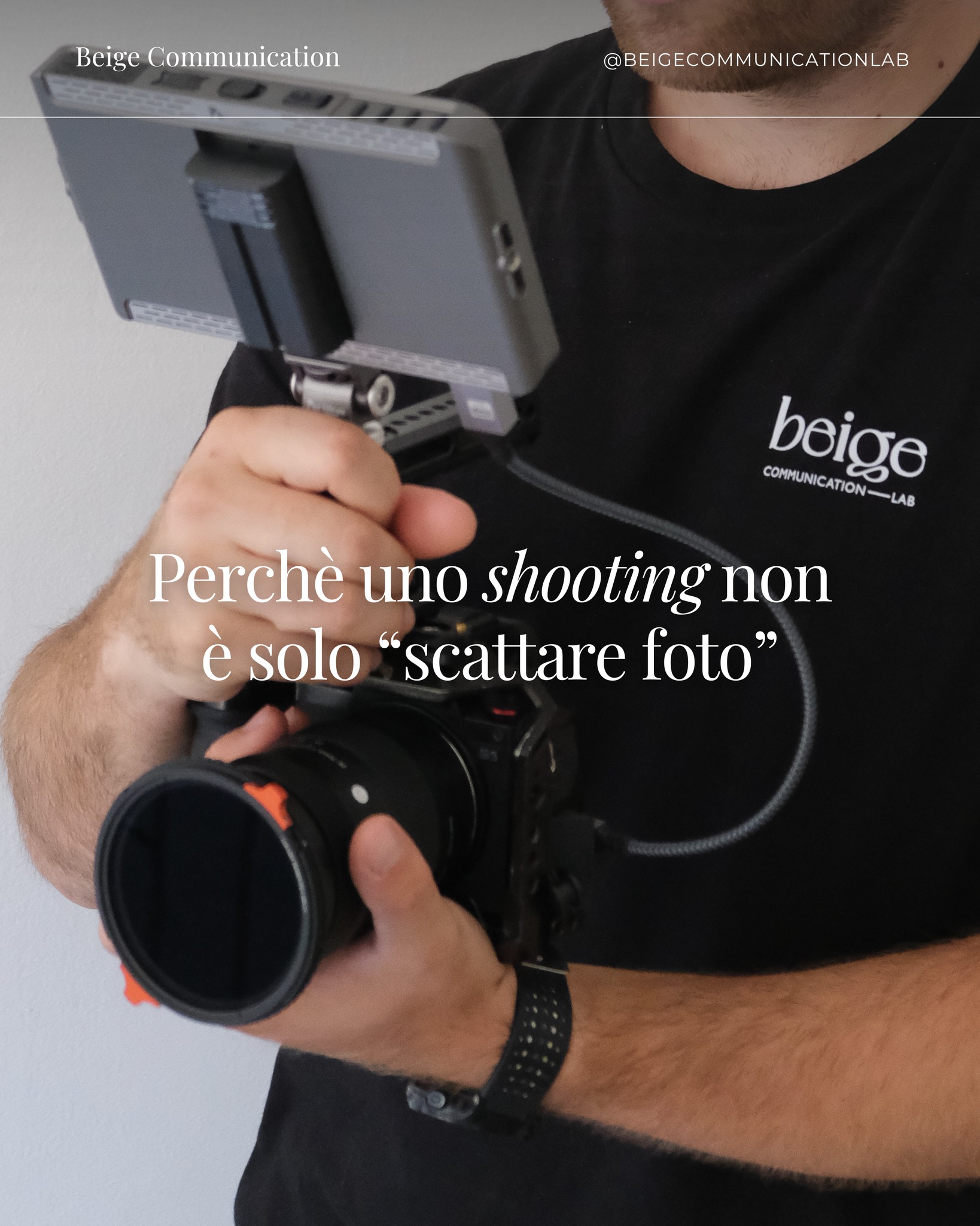 Spesso ci viene chiesto: “Ma la pre-produzione a cosa serve?” 📷
È un po’ come chiedere a un cuoco di preparare un piatto senza prima fare la spesa. Prima dello shooting ci sono direzione creativa, concept, scelta degli oggetti di scena e tutte quelle decisioni che danno senso alle immagini.
Quando si arriva sul set, lo scatto è solo l’ultimo passaggio. Il lavoro vero è iniziato molto prima ☕
______
#beigecommunicationlab #communicationdesign