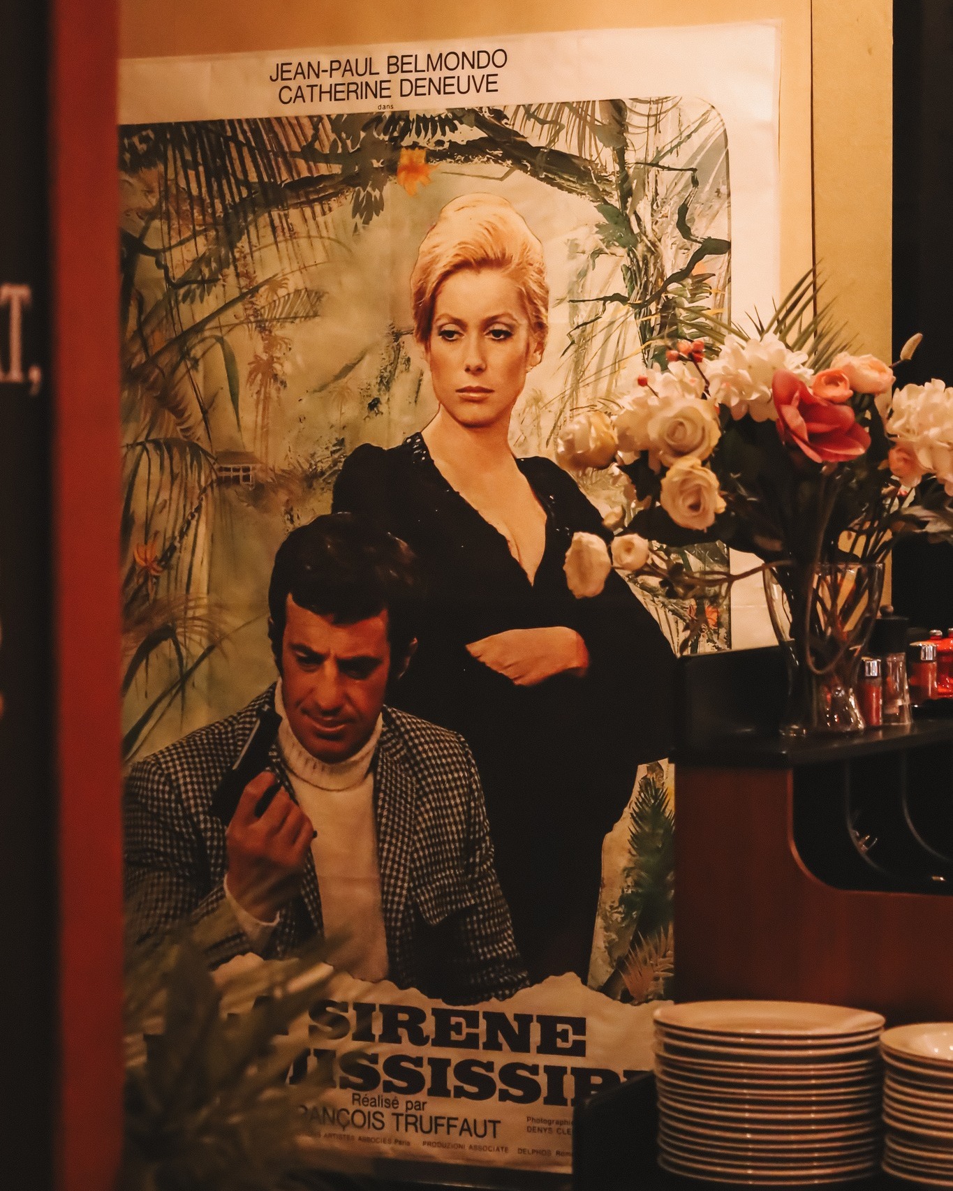 🍷🌺🎥💄🖤✨🎬
#mood #szépilona #szépilonabisztró #budapest