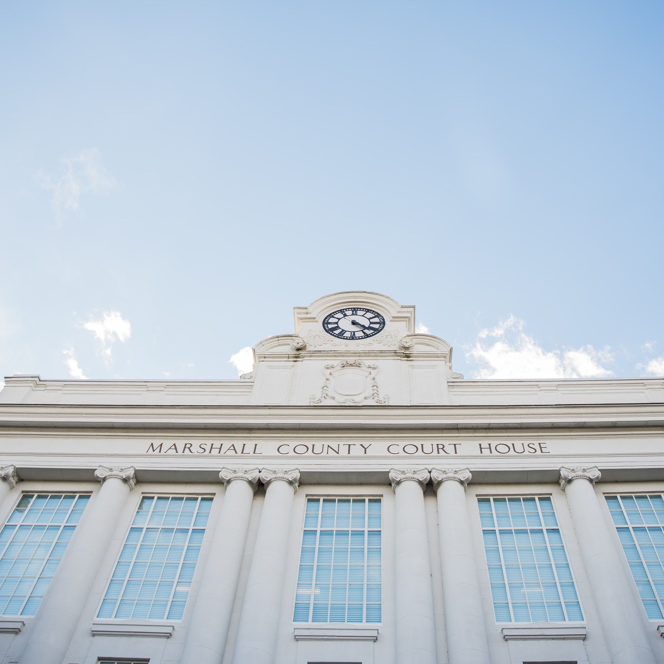 Exploring the Lewisburg square isn't complete without photo ops with the stunning Marshall County Court House 📸
📍Lewisburg, TN
📸: Alaina Broyles Photography
#VisitMarshallTN