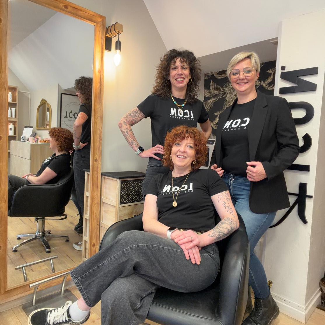 Retour sur le stage Natural Earth Colors à Bayeux
Une journée enrichissante consacrée à la coloration 100 % végétale, à ses reflets naturels, son mode d’action et son approche respectueuse du cheveu et du cuir chevelu.
Merci à tous les participants pour ce beau moment de partage et d’apprentissage ✨
#coiffure #factoryeducation #formation #coloration #naturalearth