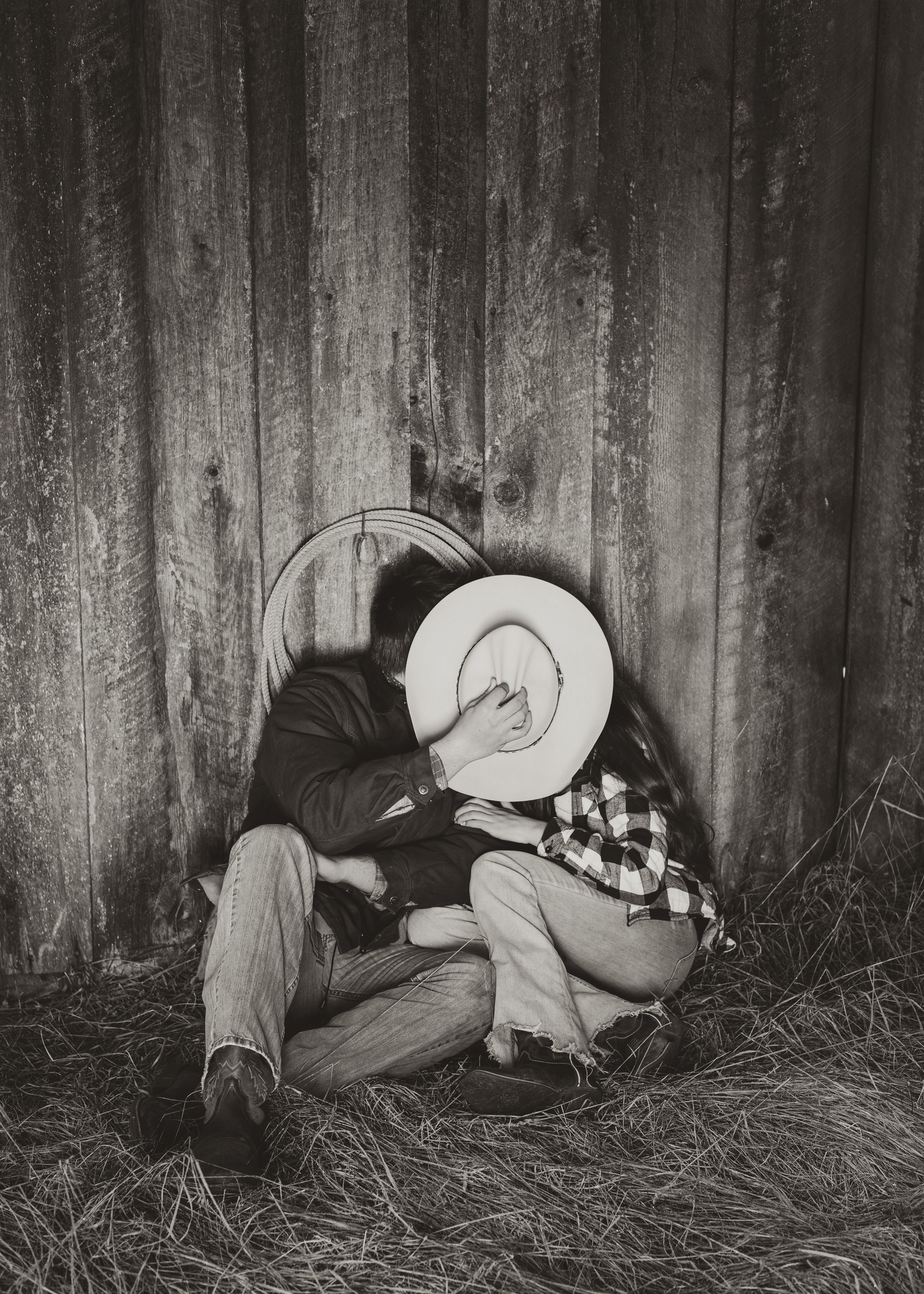 👉Drop a 🎓 in the comments if you’re cheering on a graduate this year.
There’s something sacred about this season of life.
Two young hearts.
An old barn.
A whispered secret… or maybe a stolen kiss.
Monochrome meets full color... Because that’s what this age feels like — part nostalgia, part wide-open possibility.
They’re standing on the edge of graduation, right between who they’ve been and who they’re becoming. There’s laughter that still feels young, but dreams that are starting to feel very real. The future hasn’t unfolded yet — and somehow, that’s the most beautiful part.
I think one of the greatest privileges of what I do is watching these kids grow up. Seeing them make it through long nights of studying, heartbreaks, victories, friendships, growth. Watching them walk across that stage knowing they earned it. Knowing they’re stepping into something new.
There is so much beauty in this chapter.
In the innocence.
In the courage.
In the hope of everything still yet to come.
The world is waiting for them. And if this moment is any glimpse of what’s ahead — it’s going to be something sweet.
Here’s to graduation season.
To young love.
To whispered dreams.
And to all the beautiful chapters still unwritten.
#Graduation2026 #SeniorPortraitPhotographer #Photographer