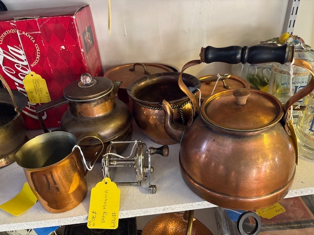 Such a great variety of cool retro items at Full Moon. The inventory is constantly changing - stop by and check us out!!
Full Moon's Vintage Village
835 Lafayette Rd
Route 1
Hampton NH 03842
open 10am-6pm ---------closed Tuesday
(we are the red building and barn between Best Tile &The Community Oven
#ryenh #seacoastnhshopping #portsmouthnh #newenglandantiquetrail #northhamptonnh #nhsmallbusiness #nhantiques #amesburyma #exeternh #yardsalesnh #newburyportma #newenglandantiques #besttile #hamptonnh #seabrooknh #salisburyma #wardtonerecords #kingstonnh #grovelandma #yorkme #wsca1061fm #westnewburyma #NewingtonNH #dovernh #rochesternh #kingstonnh #grovelandma #yorkme #wsca1061fm #westnewburyma