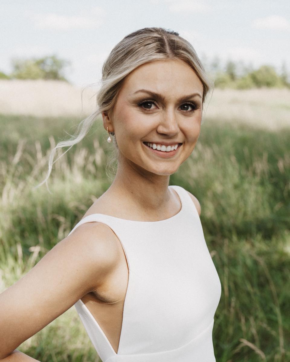 Timeless hair and makeup doesn’t change your features—it enhances them