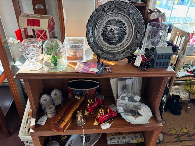 Come check out all the excitement at Full Moon's Vintage Village!!
Full Moon's Vintage Village
835 Lafayette Rd
Route 1
Hampton NH 03842
open 10am-6pm ---------closed Tuesday
(we are the red building and barn between Best Tile &The Community Oven
#ryenh #seacoastnhshopping #portsmouthnh #newenglandantiquetrail #northhamptonnh #nhsmallbusiness #nhantiques #amesburyma #exeternh #yardsalesnh #newburyportma #newenglandantiques #besttile #hamptonnh #seabrooknh #salisburyma #wardtonerecords #kingstonnh #grovelandma #yorkme #wsca1061fm #westnewburyma #NewingtonNH #dovernh #rochesternh #kingstonnh #grovelandma #yorkme #wsca1061fm #westnewburyma