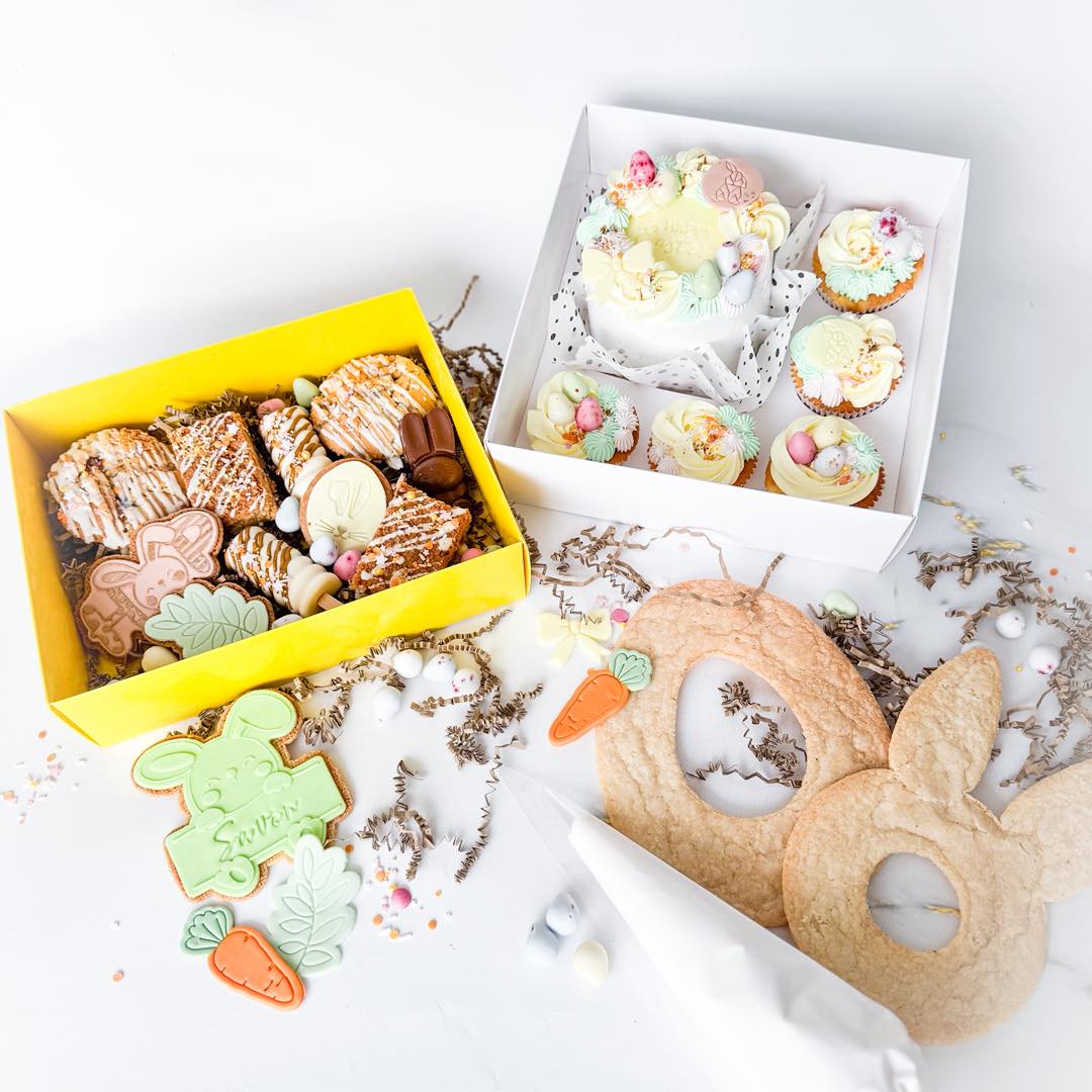 🌸Paas Assortiment🌸
.
Vanaf nu is het paas assortiment te bestellen via de website
.
💻www.cakemehappy.nl/specials
.
Wat vind jij het leukst aan deze special?
#glutenvrijeten #glutenfree #lovetobake #glutenvrijhendrikidoambacht #cakemehappyglutenfree