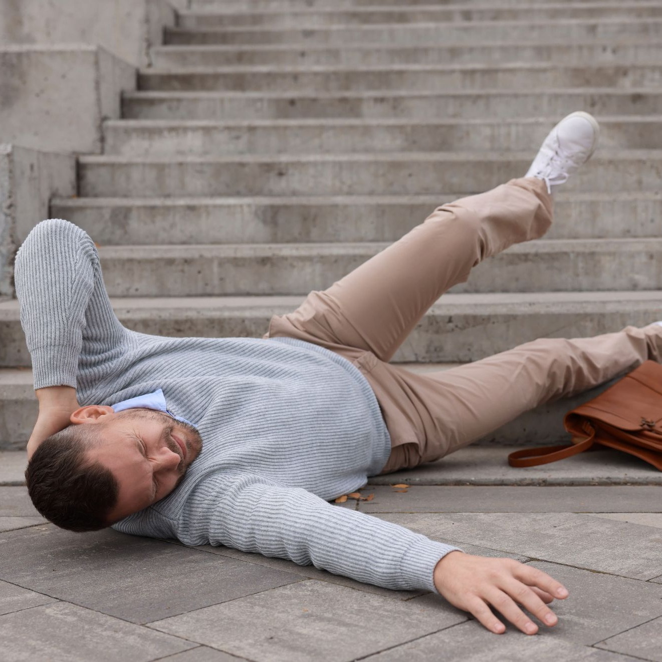 How confident would you feel helping in an emergency?
Be honest.
If someone collapsed near you today, how confident would you feel stepping forward to help?
Very confident
A little confident
Not confident at all
Most people say they would want to help, but they worry about doing the wrong thing.
The good news is that the basics of first aid are actually quite straightforward once you have practised them.
Learning CPR, defibrillator use, and how to deal with bleeding or choking can give you the confidence to act when it matters.
Tell us in the comments how confident you feel.
https://training.dtmk.co.uk
enquiries@dtmk.co.uk
01908 112111
#DTMK #FirstAid #FirstAidTraining #MiltonKeynes #Bletchley #CommunitySafety #PreparedPeople #EmergencySkills