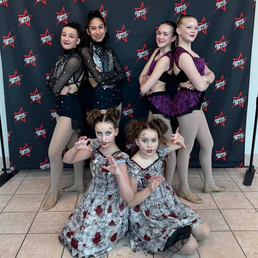 Our dynamic duo jazz dancers did a great job this morning! 😃 Layla & Mika received a gold mark, Gabby & Mia were awarded Adjudicators Choice award and Katie and Chloe won the “That’s Sweet” Shout out! 🍭 Way to start the competition strong, girls! #balletnallthatjazz