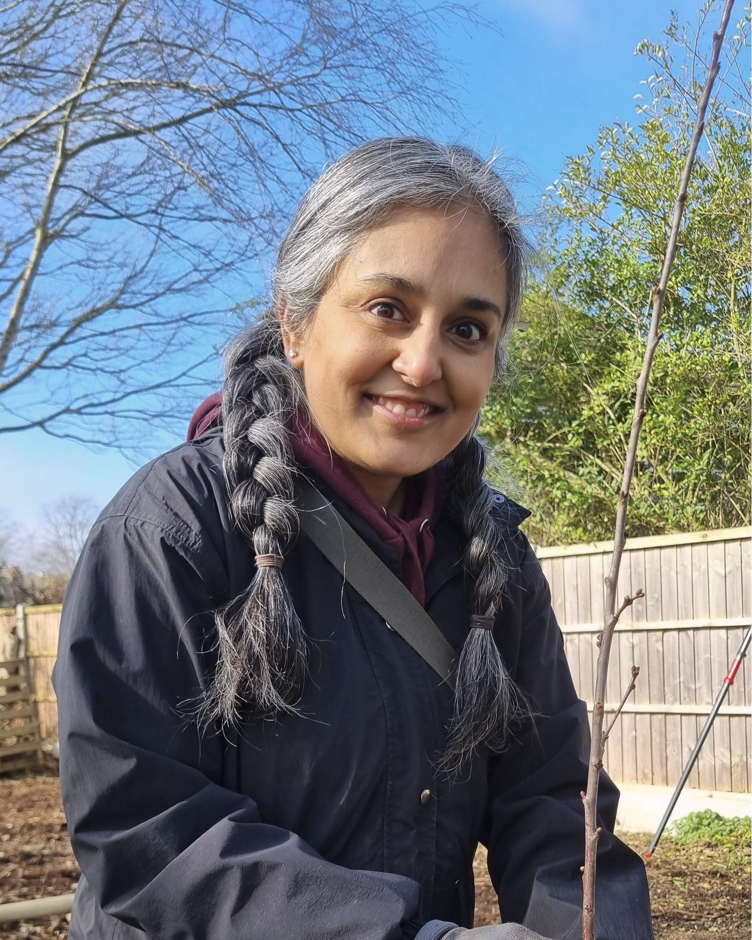 Oh wow! A beautiful day for a fantastic start to our #ForestGarden with @hhcc.hallgreen in #Billesley. 6 fruit tree trees, 8 fruit bushes, raspberries and strawberries planted.
@highfieldhallcommunitygarden