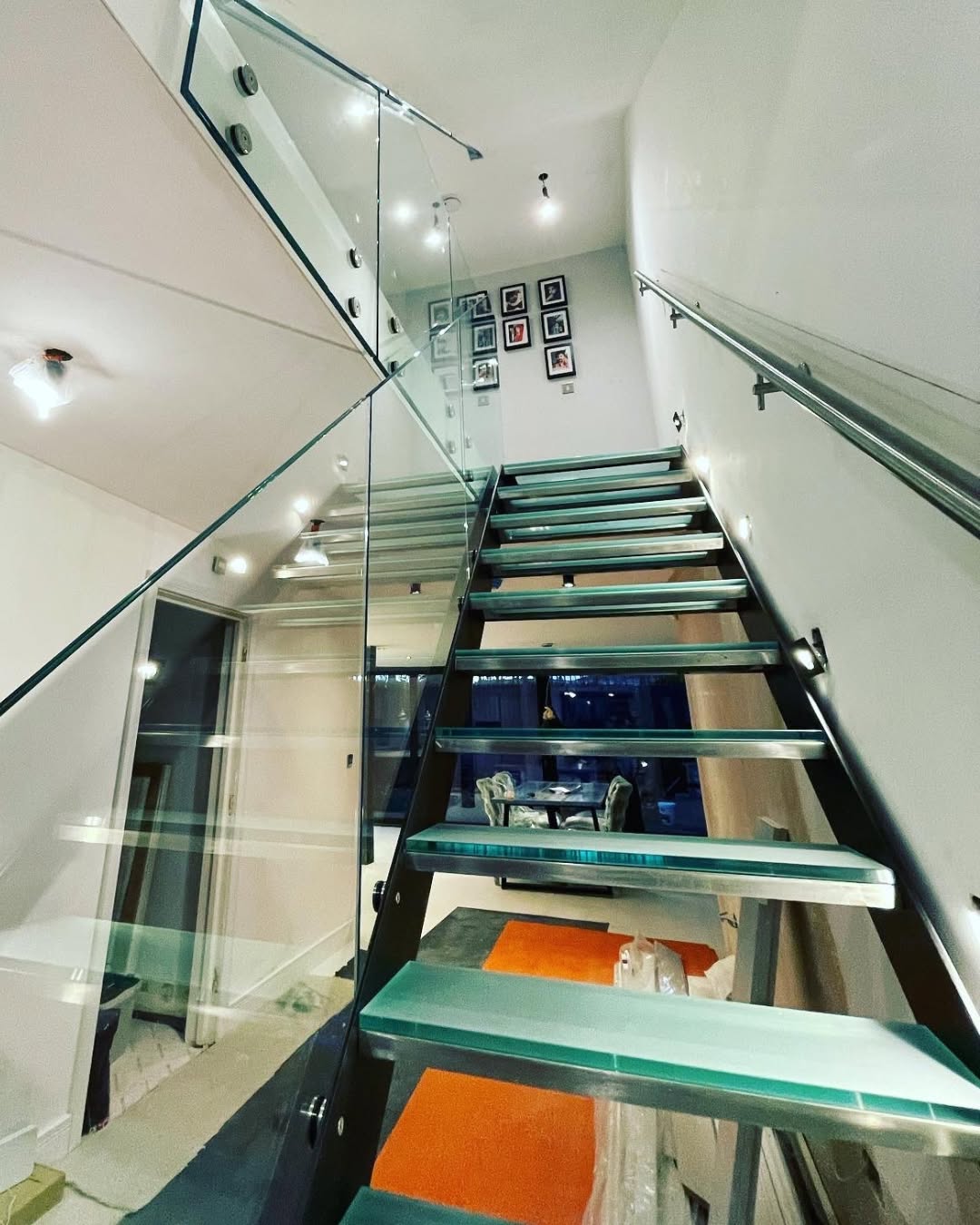 A glass staircase balustrade can create a stunning focal point for your downstairs living space.
If you have a dark, enclosed hall space or landing, adding a glass staircase can help fill the area with light and give the illusion of more space.
We can measure, supply and fit balustrades, fittings and fixtures to any specification and in a wide range of styles, including painted glass and frameless options.
Get in touch today for a no-obligation quote.
#staircasedesign #glassstaircase
