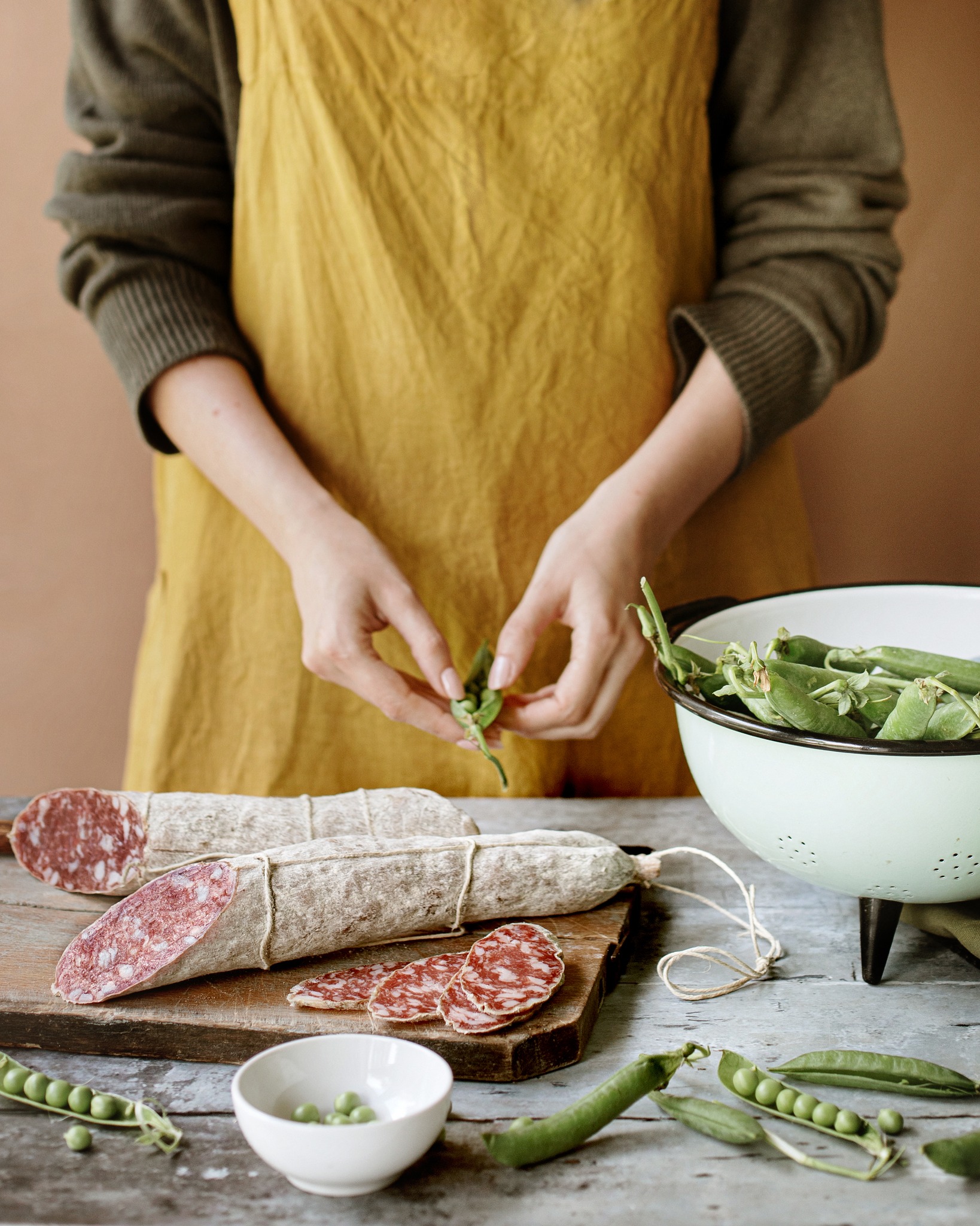 Mind The #Spring
La primavera in cucina 💐
La bella stagione si apre con il rosso rubino del Salame Felino IGP!
.
.
#MindThePop #MediaRelation #DigitalAgency #Parma