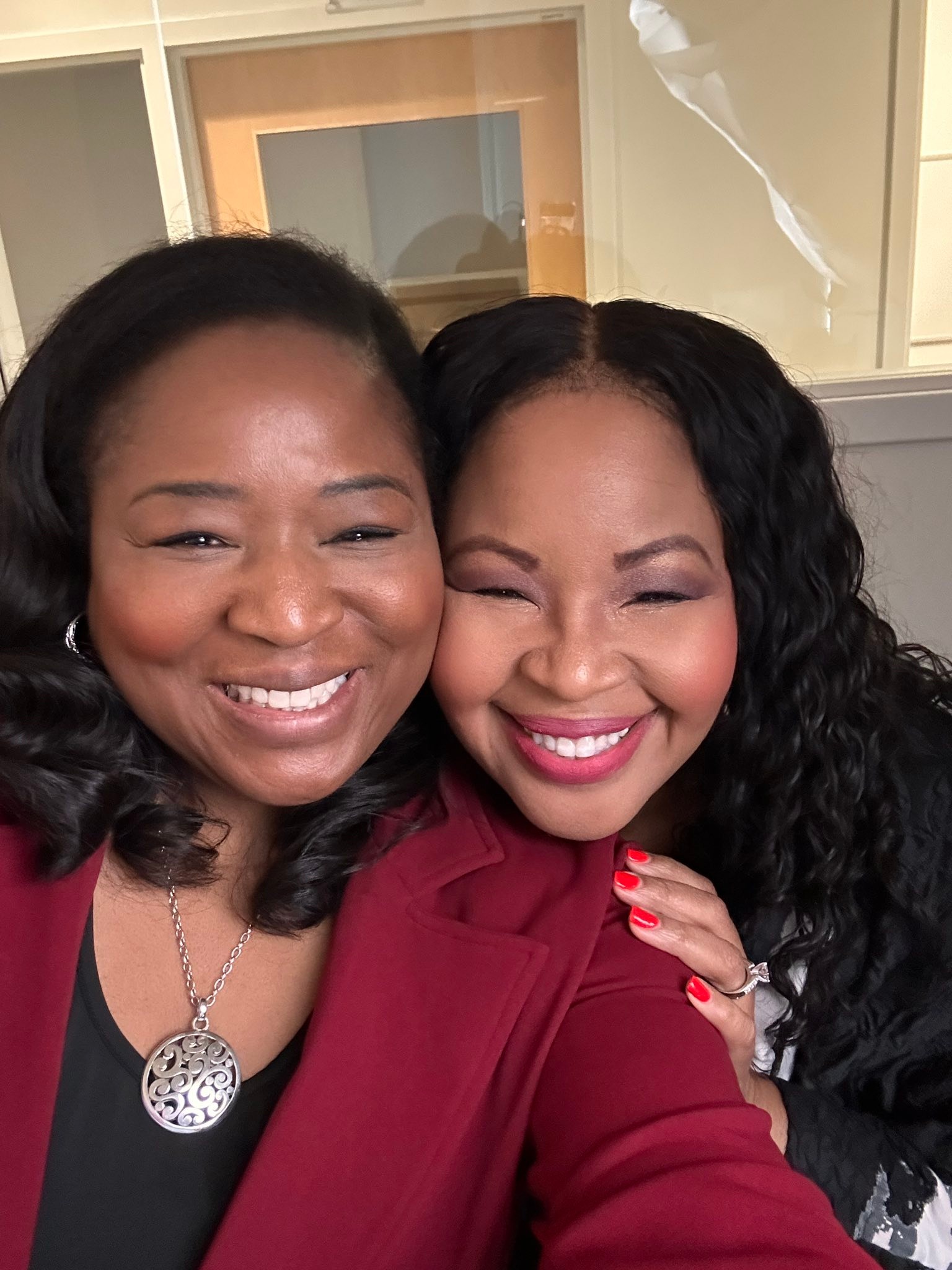 Friends since kindergarten at Dunbar Elementary School! I've known this media powerhouse woman since I was about 5 years old. 😭 So proud of the work that @josduncanase has been doing in her field and I can't wait for you all to see what we're going to create together in the future. North Philadelphia has always been, and will continue to be, a place where great things are born! #Blackgirlsrock #Yorktown #Phillyproud Follow her and support the extraordinary work she is doing! #love #art