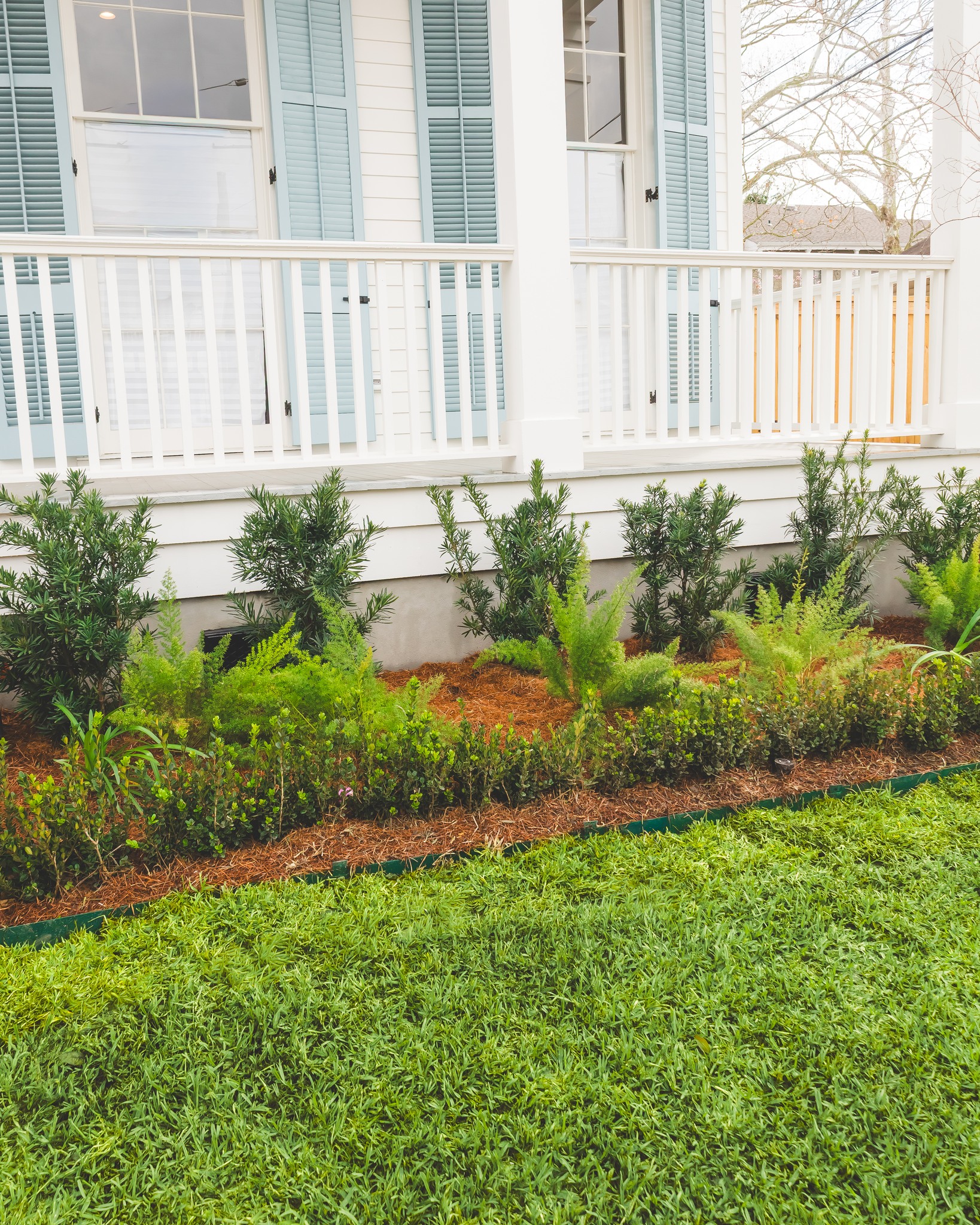Spring is right around the corner 🌱
A refreshed landscape bed is the perfect way to get your yard ready for the season ahead.
▫️ ▫️ ▫️ ▫️ ▫️ ▫️ ▫️ ▫️ ▫️ ▫️
#thegardengateslandscapecompany #landscapedesign #residentialdesign #residentiallandscapedesign #neworleanslandscapes #pavers #thegardengateslandscapecompany #neworleans #metairielandscapes #design #iheartnola #artificialturf #turf #design
