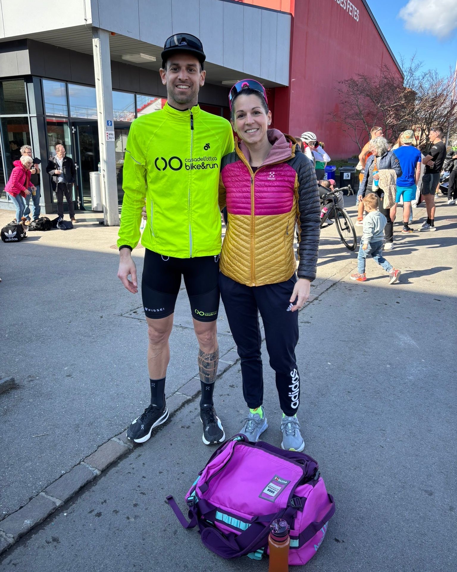 10km de Paterne 🏃🏻♂️ 1 marzo 2026 🏃🏻♀️
Complimenti a @damianobarloggio e @categianini 😎 che hanno preso parte ai 10km di Payerne, una delle corse più veloci della Svizzera! 💥
Bravi! 👏🏻 Avanti così ! 🤩
@casadellottica_sa
@dynoptic
@lidlch
@farmaciasolduno.ch
@nikoneurope
@pissei @noe_gianetti -> pissei
@performancesport
@giuliani_sa
@parisfalegnameria
@AMIfiduciaria
@gh_design_officineghidoni
#10kmPayerne #cdoaroundtheswiss #run #2026 #SportPassion #race #motivation #sport #competition #stravarun #cdobikerun