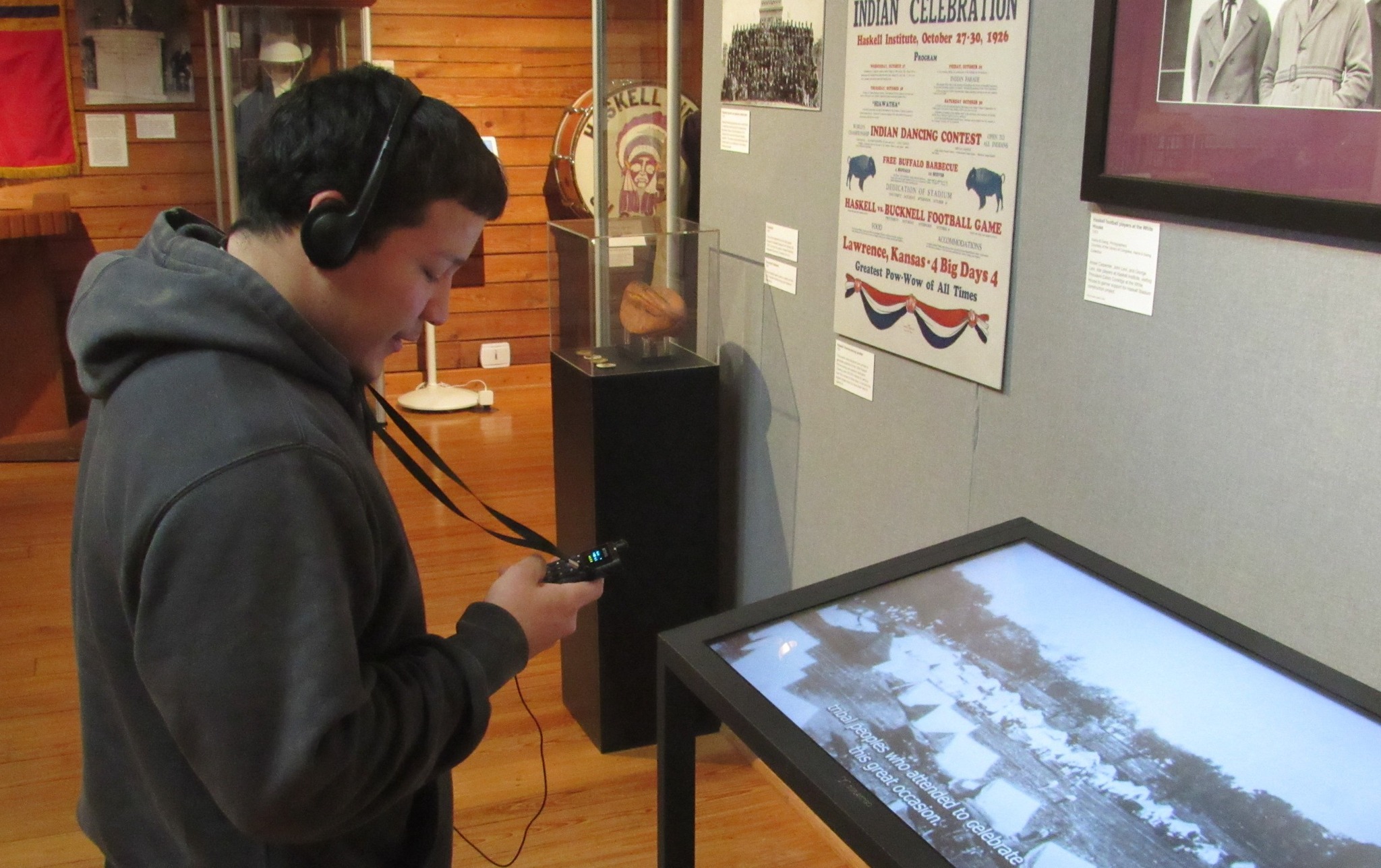 Did you know the Haskell Cultural Center offers audio guides that cover 12 global languages upon request?
We are open Monday - Friday from 10am to 4pm. Come silence your phones and soak in our stories!