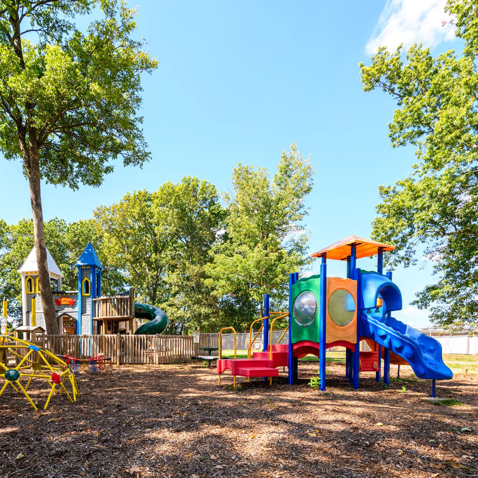 Spend Spring Break outside in Lewisburg! 🤩
📍Lewisburg Recreation Center
📸: Karen Fox Photography
#VisitMarshallTN