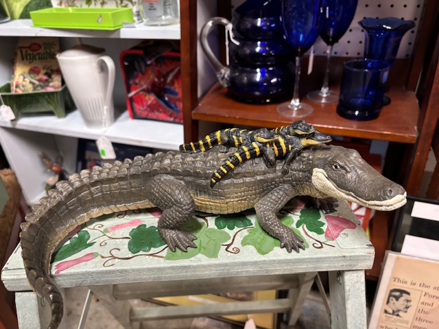 See ya later alligator - See you at Full Moon!!
Full Moon's Vintage Village
835 Lafayette Rd
Route 1
Hampton NH 03842
open 10am-6pm ---------closed Tuesday
(we are the red building and barn between Best Tile &The Community Oven
#ryenh #seacoastnhshopping #portsmouthnh #newenglandantiquetrail #northhamptonnh #nhsmallbusiness #nhantiques #amesburyma #exeternh #yardsalesnh #newburyportma #newenglandantiques #besttile #hamptonnh #seabrooknh #salisburyma #wardtonerecords #kingstonnh #grovelandma #yorkme #wsca1061fm #westnewburyma #NewingtonNH #dovernh #rochesternh #kingstonnh #grovelandma #yorkme #wsca1061fm #westnewburyma