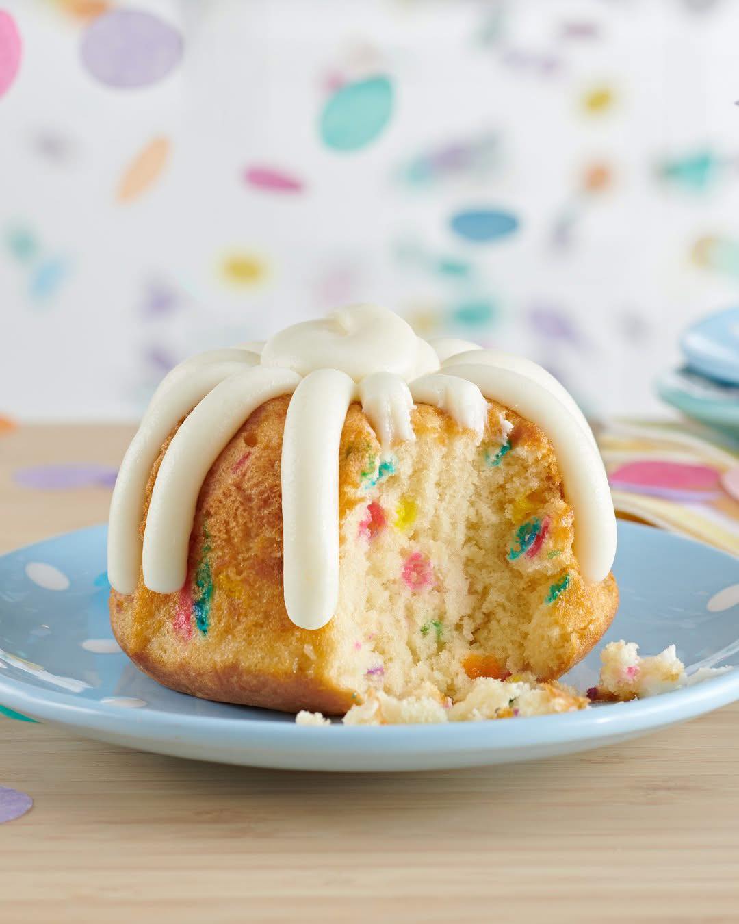 Nothing Bundt Cakes is always here bringing you the best sweet treats! Come have a a Bundt cake with us!
Spring Market of Memphis 🌸
🛍️ Dates: March 13-15, 2026
📍Location: Agricenter International
📅 Show Hours:
Friday: 9 AM - 8 PM
Saturday: 9 AM - 5 PM
Sunday: 11 AM - 4 PM
🎟️ Tickets:
$10 General Admission
$18 3-Day Pass
$20 Friday Date Night
$20 Saturday Muffins & Mimosas
✨ Don’t miss out on shopping, fun, and unforgettable memories!
👉 For all the info and tickets, visit:
www.themarketshows.com
Buy Tickets Here: https://midsouthmediagroupcom.ticketspice.com/spring-market-of-memphis-2026
#SpringMarket #MemphisEvents #ShopLocal