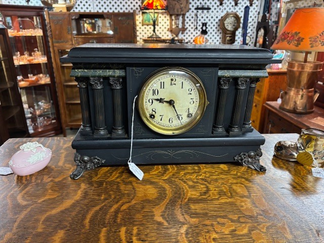 "Beware the Ides of March" - I learned that quote in Latin class a few years ago - I just don't remember what it means - Anyone?
Full Moon's Vintage Village
835 Lafayette Rd
Route 1
Hampton NH 03842
open 10am-6pm ---------closed Tuesday
(we are the red building and barn between Best Tile &The Community Oven
#ryenh #seacoastnhshopping #portsmouthnh #newenglandantiquetrail #northhamptonnh #nhsmallbusiness #nhantiques #amesburyma #exeternh #yardsalesnh #newburyportma #newenglandantiques #besttile #hamptonnh #seabrooknh #salisburyma #wardtonerecords #kingstonnh #grovelandma #yorkme #wsca1061fm #westnewburyma #NewingtonNH #dovernh #rochesternh #kingstonnh #grovelandma #yorkme #wsca1061fm #westnewburyma