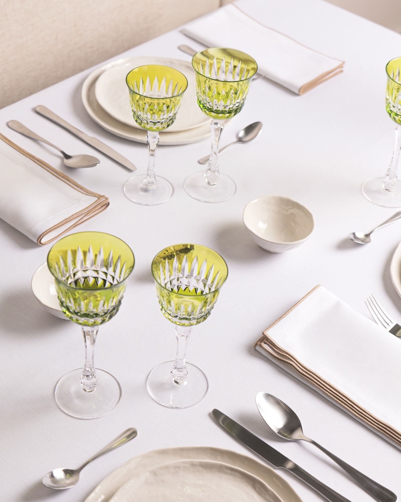 Partenaire des plus beaux moments depuis 1833. 🤍
#GarnierThiebaut #savoirfaire #linge #lingedemaison