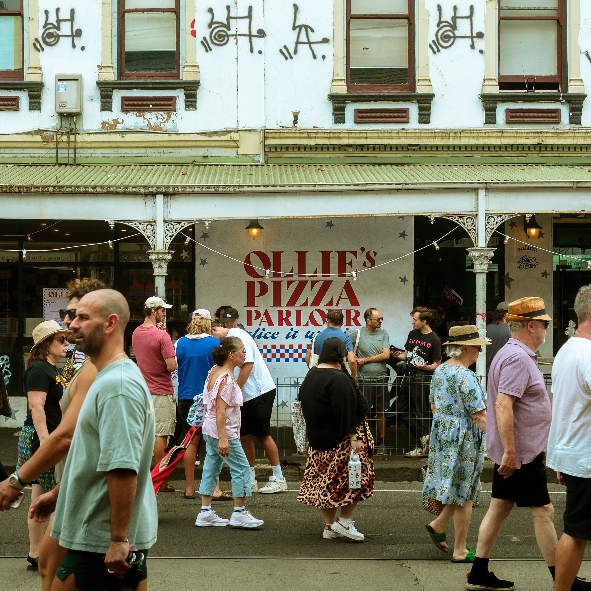 Sydney Road Street Party @olliespizzaparlour