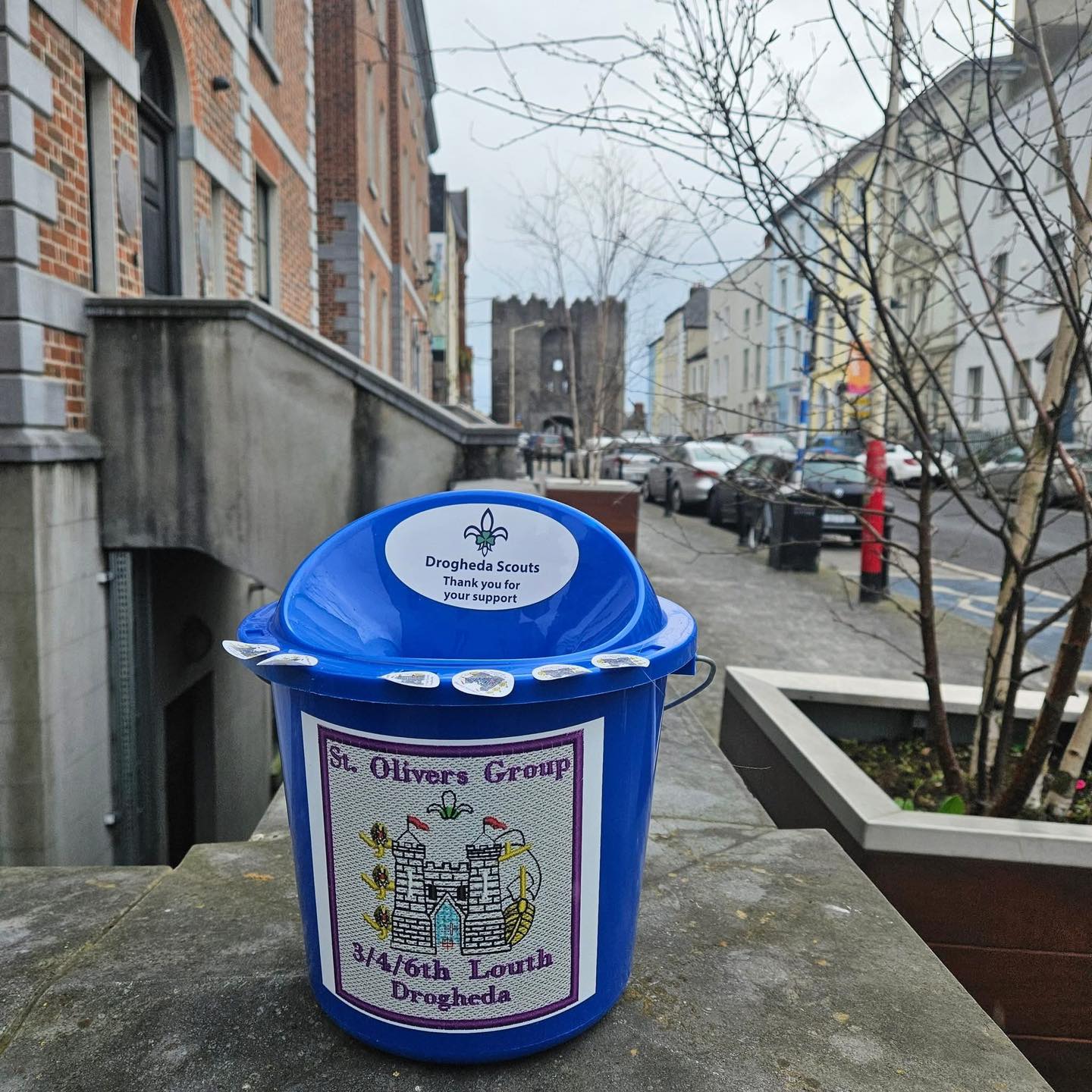 Today is our annual flag day fundraiser ๐
If you see our members shaking a bucket around town, please say hello and give what you can to help support local scouting โ๏ธ
Not in town today but still want to give a small donation? Link below:
๐ https://tinyurl.com/DrogScoutsFlagDay2026
#droghedascouts #stoliversscoutgroup #charityfundraising #flagday #scoutsIE