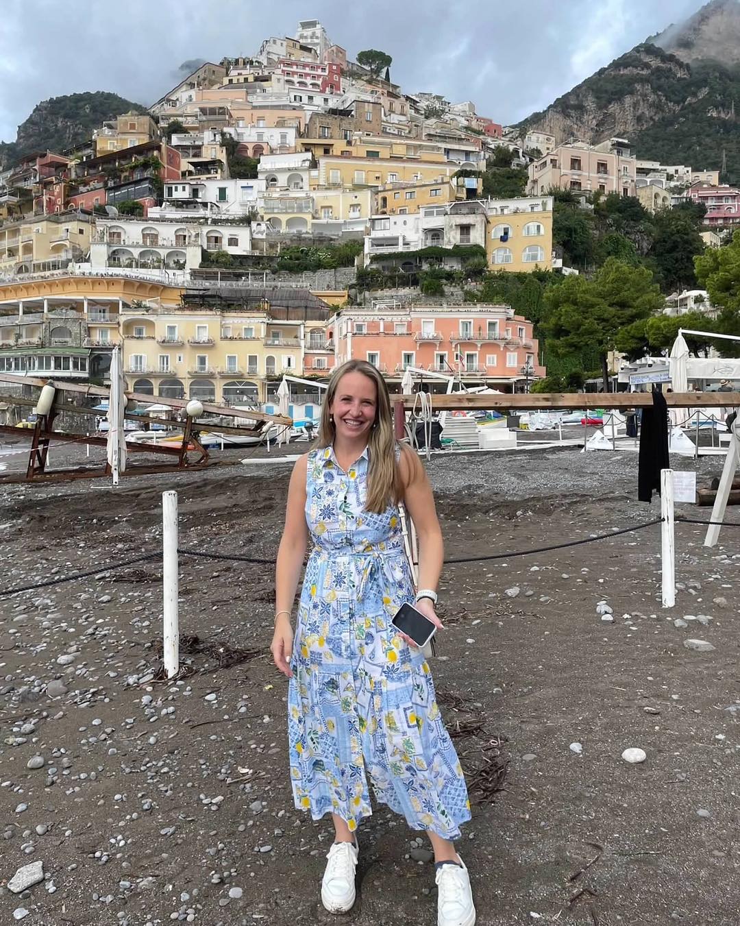 The women who feel steady while traveling aren’t more disciplined.
They’re more structured.
They don’t rely on motivation.
They don’t rely on perfect conditions.
They don’t start over on Monday.
They have anchors:
Protein.
Hydration.
Movement.
A return plan.
Structure isn’t rigid.
It’s what allows you to adapt without spiraling.
If travel consistently throws you off, it’s not a willpower issue.
It’s a strategy gap.
The women who travel well aren’t more disciplined. They’re more structured.