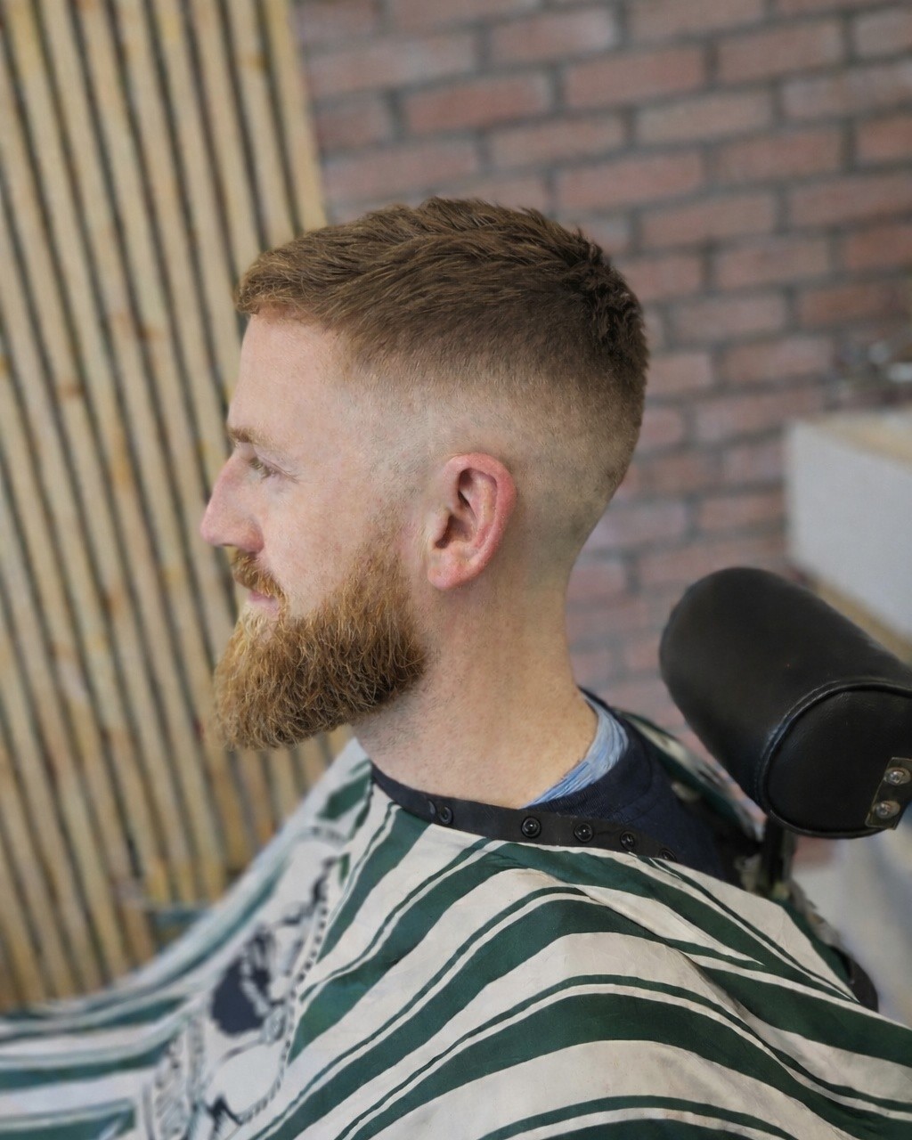 Were all aware I talk alot, but it pays off when your clients turn to friends! As they say if you enjoy what you do, you'll never work a day in your life! #barberlife #barberlove #beardgame #wirralbusiness #higherbeb