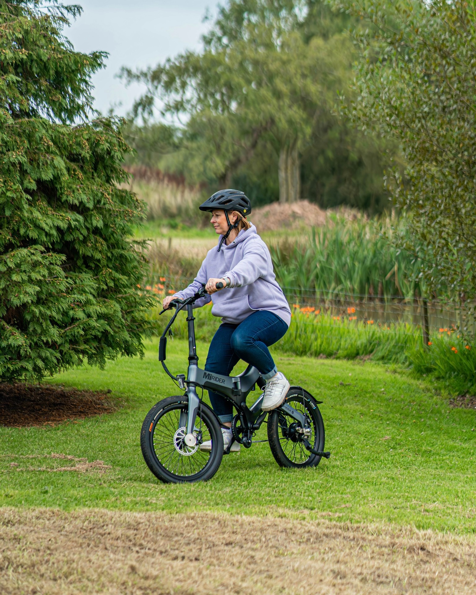 For everyday adventures.
MiRiDER 20 has all the iconic @mirideruk DNA, with a bigger 20" wheel for a smoother, more agile ride, without losing that compact, lightweight feel our Community loves.
Powered by the MiDRiVE electric system, you’ll enjoy up to 45 miles on a single charge and a whole lot of “boostable” fun along the way.
#mirider #mirider20 #ebike #jointhefold #familybusinessgroup