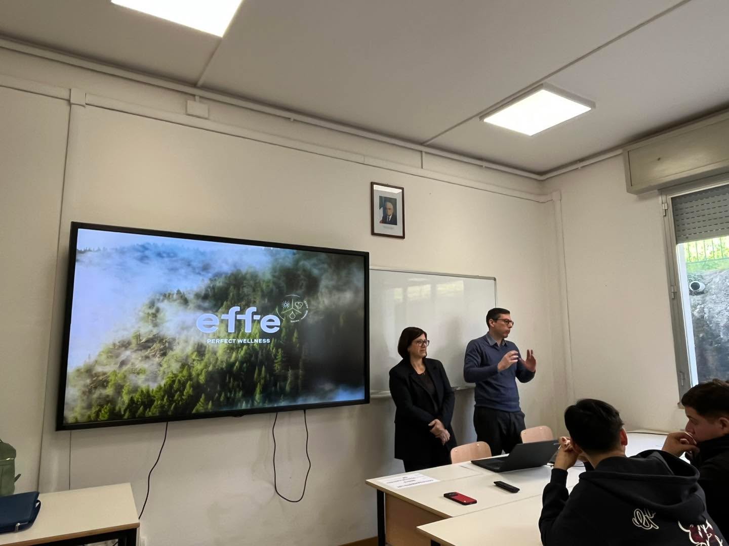 Presentazione aziende del territorio della Valle del Savio all’Itt Marconi di Sarsina
La ditta Effegibi (Effe) presenta la propria attività ai ragazzi della classe 3^ meccatronica
Saune e hammam : prodotti custom made ideati, prodotti e venduti in tutto il mondo. Una eccellenza del territorio che richiede tecnica e professionalità molto orientata anche alle ragazze del Marconi !
In terza ne sono presenti due.. forza ragazzi e ragazze !!
#AssociazioneImprenditoriValleSavio #FuturoInsieme #ValleDelSavio #ittmarconimeccatronica #ValleSavio #scuolaeImpresa #PCTO #hammam #effegibi #effegibiperfectwellness