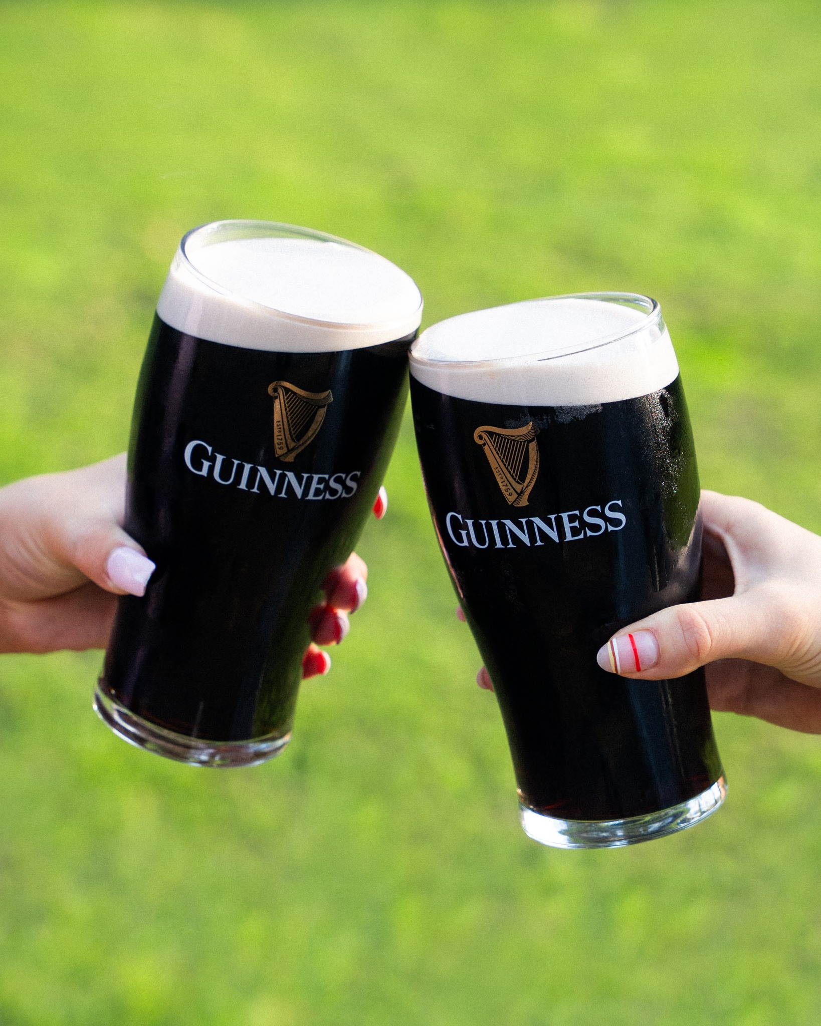 In celebration of St Patrick’s Day, treat yourself to 2-4-1 Guinness 🍀
🗓️ Available Tuesday 17 March only
This offer is only available on draught Guinness and cannot be used in conjunction with any other discount, promotion or offer. T&Cs apply.