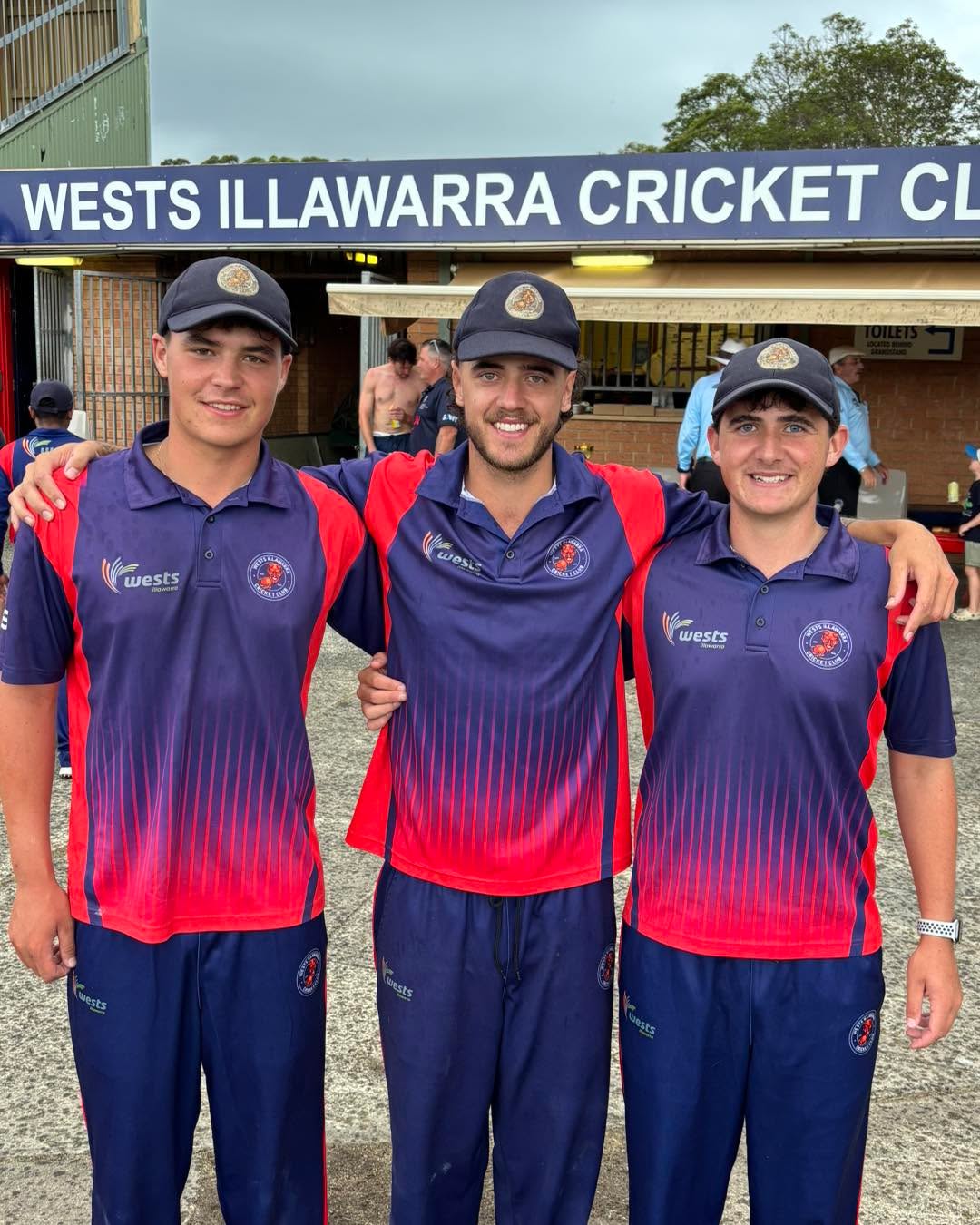 Family runs strong through the Wests Devils Culture!
Over the Weekend Euan Egerton made his One Day 1st Grade Debut!
Sharing the field with his two older brothers Cian and Harry, itโs a proud moment for the Egerton
family ๐โค๏ธ