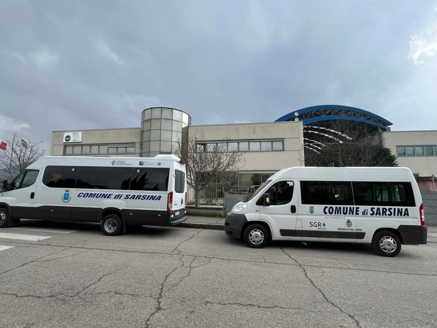 Il Marconi visita le aziende del territorio:
Righi Group di Bora - Mercato Saraceno
Le classi 4 e 5 dell’Itt Marconi meccatronica sono state accolte dal Marketing e da HR con il suo staff per una full immersion nell’azienda, partendo dagli uffici fino alla visita in produzione.. Ad accompagnarli erano presenti gli insegnanti Prof ssa Vecci e Prof Pacini
#FuturoInsieme #ittmarconimeccatronica #ValleDelSavio #AssociazioneImprenditoriValleSavio