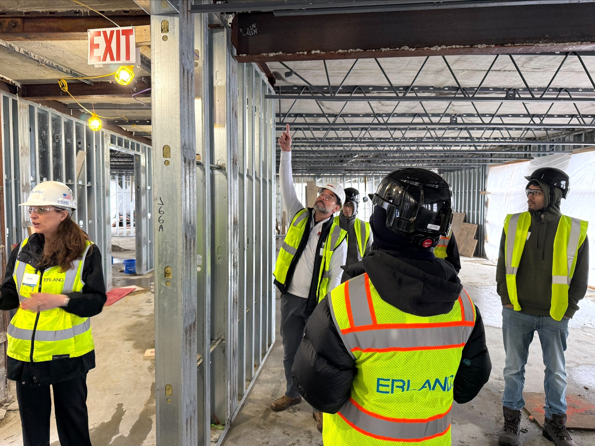 @metrowalls was proud to participate in a YouthBuild site visit at the @tuftsuniversity Student Residence Halls project in Medford, MA, hosted by @erlandconstruction 🏗️📚
Fourteen trainees from the @justastartcorp YouthBuild program (ages 17–19) toured the active jobsite yesterday to connect their classroom training with real-world construction experience. Our team shared what a day in the life of a wall and ceiling contractor looks like and discussed entry-level opportunities in the trades.
Thanks to Carl Schulz Jr. and Lindsey Callan, PHR for representing Metro, and to Erland and Just A Start YouthBuild for helping inspire the next generation of builders 👏.
#ConstructionIndustry #ConstructionCareers #YouthBuild #MetroWalls