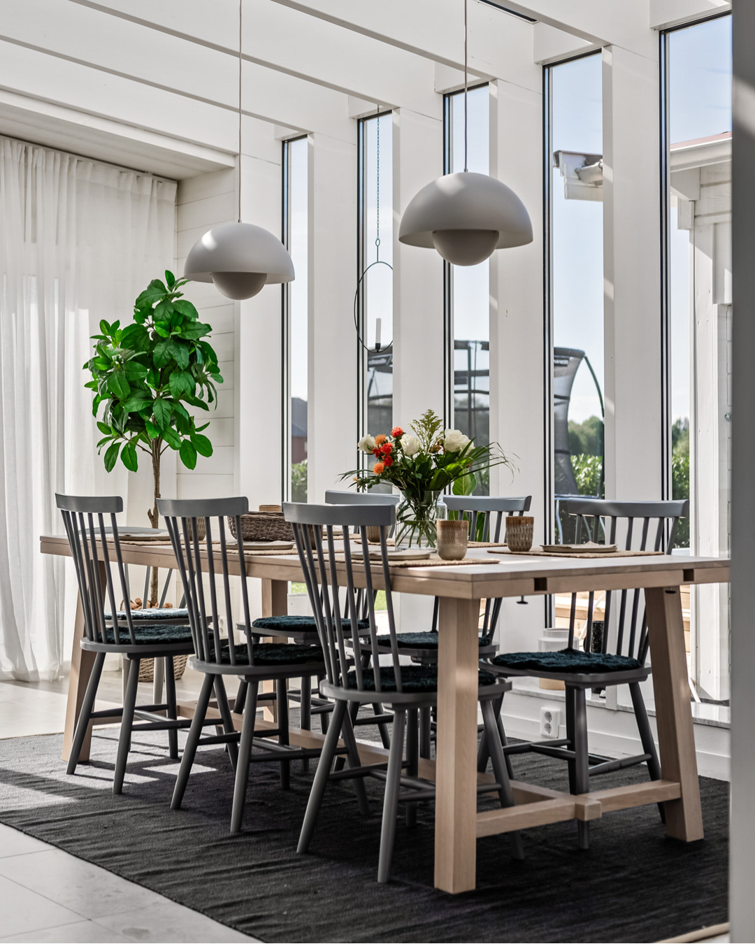 Godemansvägen, Umeå.
Fotad av @bildfab.se,
Redigerad av @chimli.se,
För @charlottemohvforsberg, @mohviumea
.
.
.
#bostadsfotograf #umeå #mäklarfotograf #interiorphotography #retusch #fastighetsfoto #interiordesign #scandinavianinterior #inredningsinspiration #homedecor #drömhem #interiorinspo #nordichome #interiörfoto #interiör #inredningsdetaljer #homestyling #interiordetails #homeinspo #realestatephotography #bostadsfotografumeå #norrland #fastighetsfotograf #inredningsdesign #heminredning"